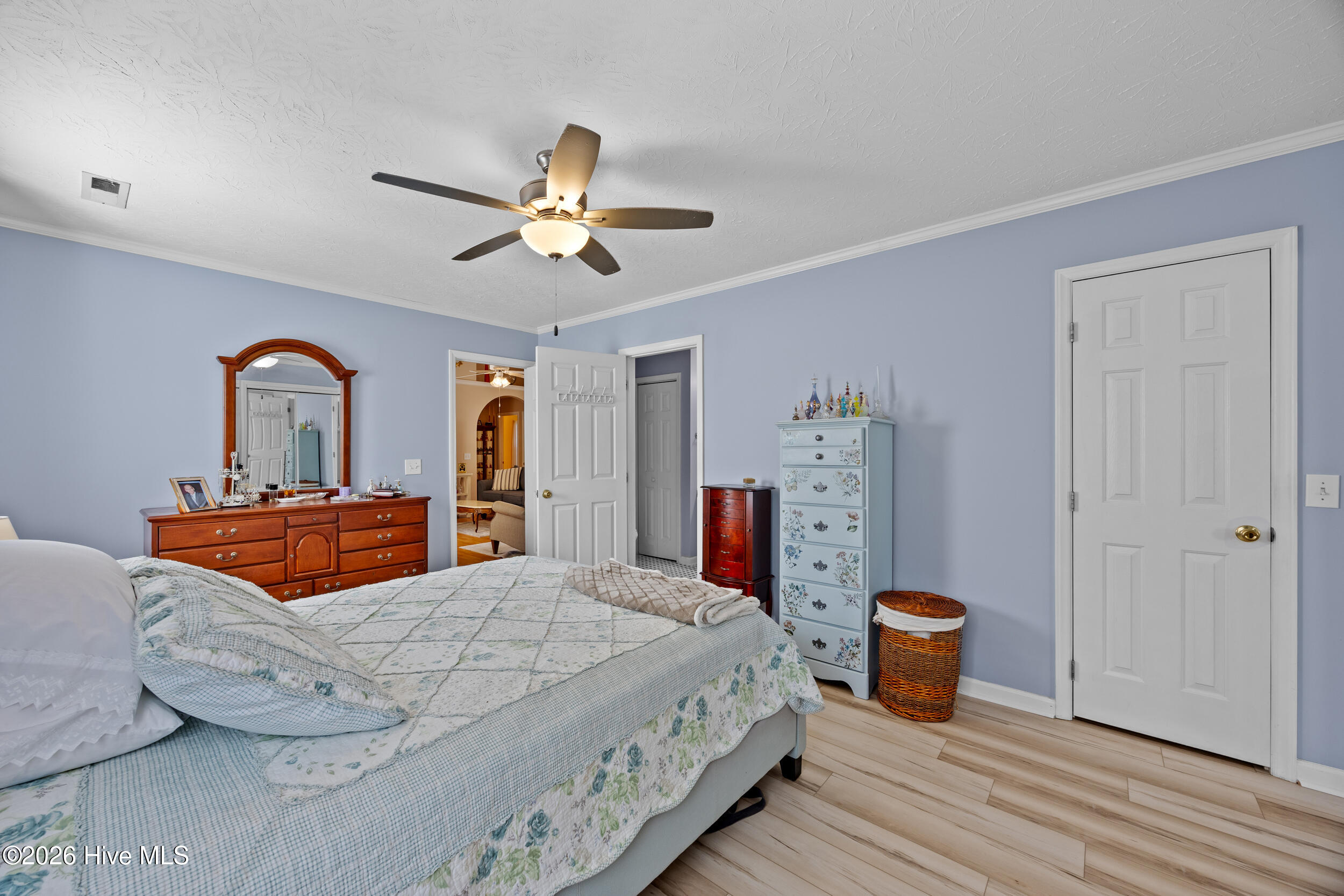 2405 Sunburst Court Property Photo 18