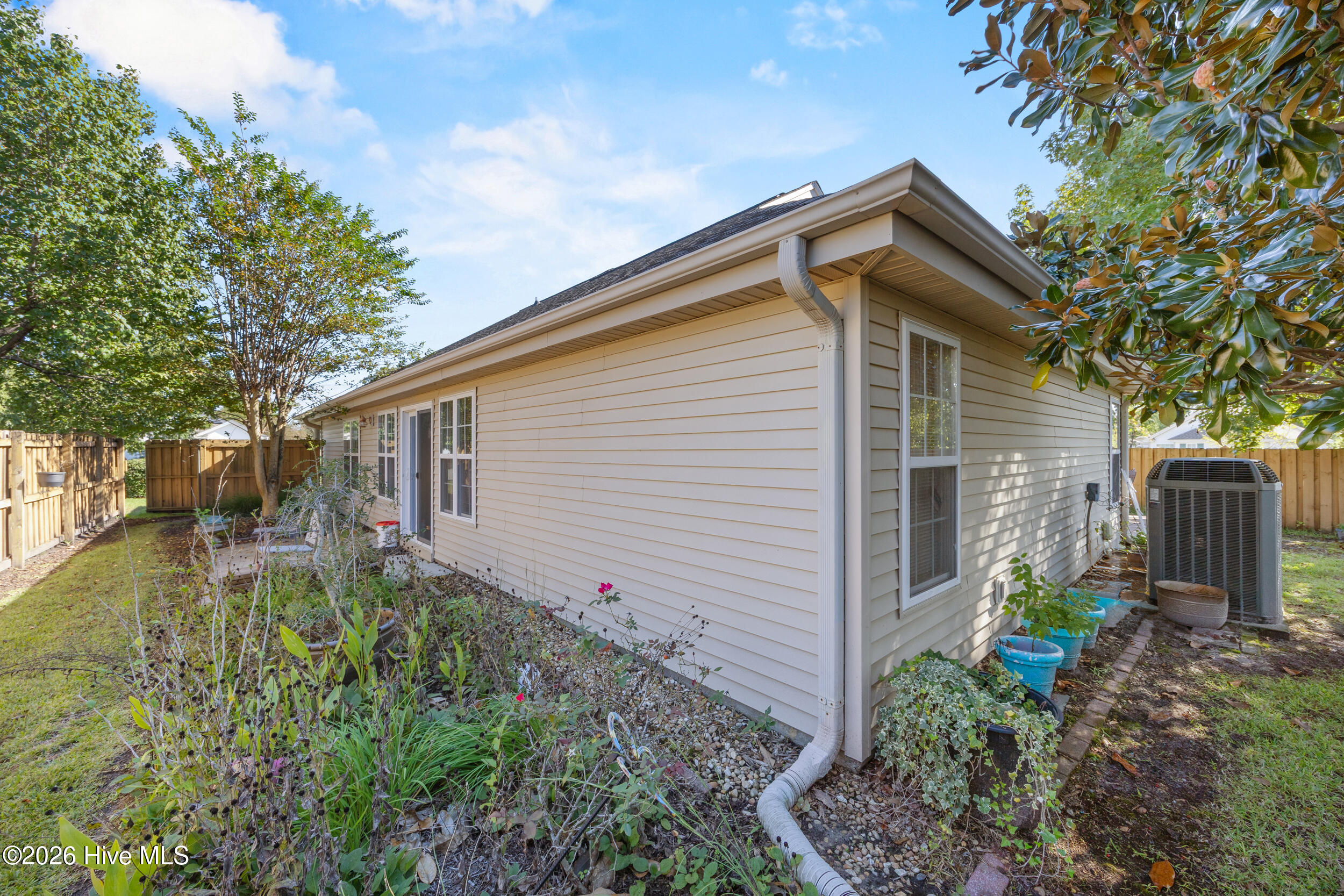 2405 Sunburst Court Property Photo 28