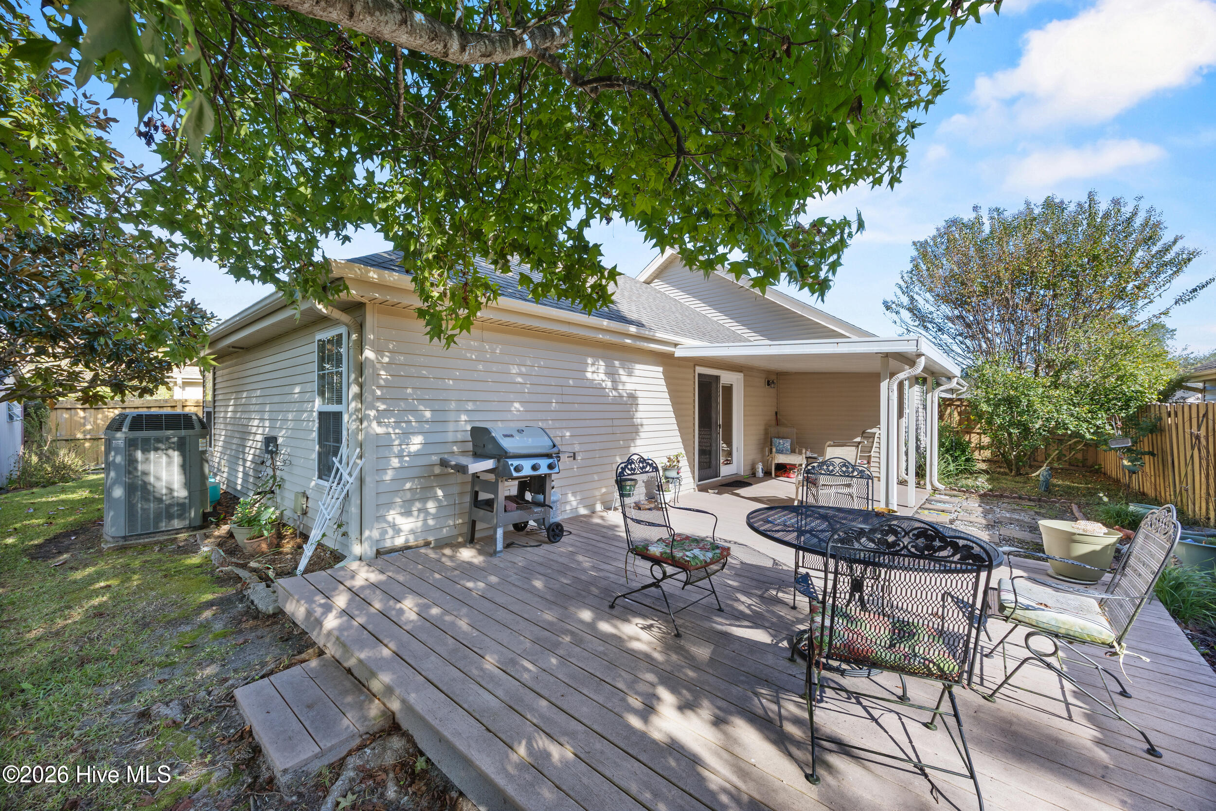 2405 Sunburst Court Property Photo 33