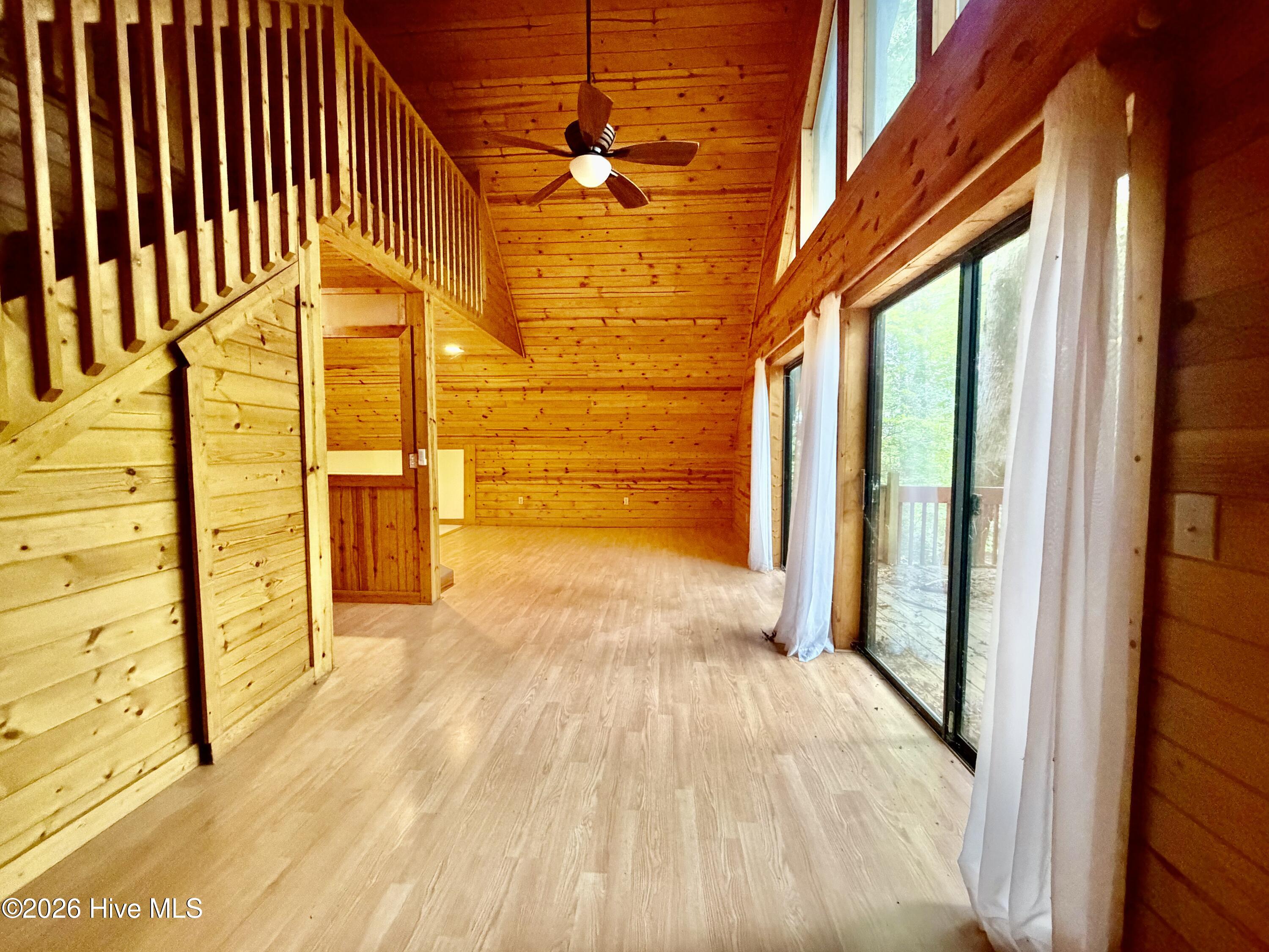 441 Shields Creek Road Property Photo 7