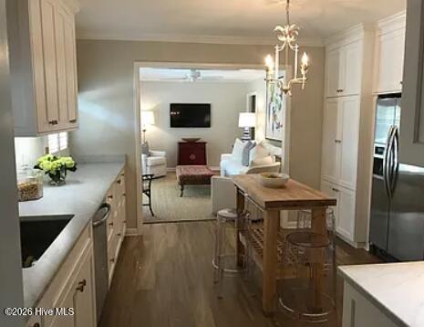 3132 Edinburgh Drive Property Photo 3