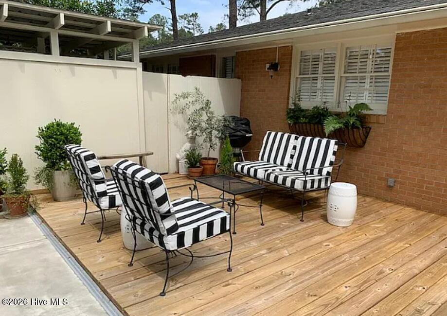 3132 Edinburgh Drive Property Photo 13