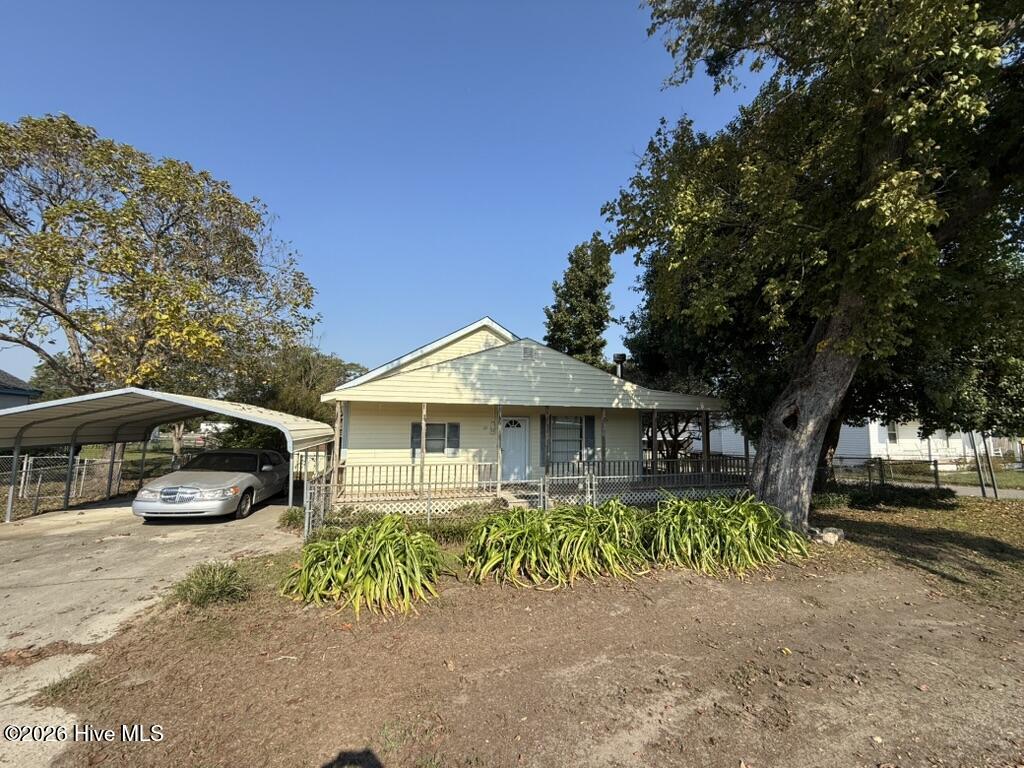 20 Robinson Street Property Photo 1