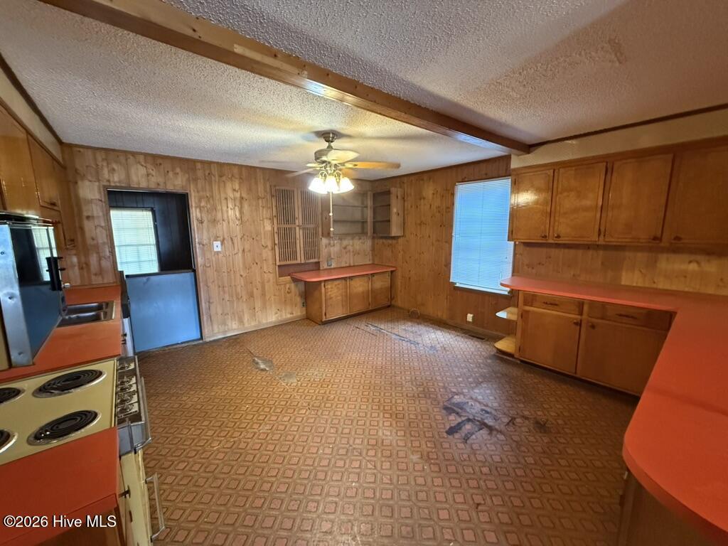 20 Robinson Street Property Photo 7
