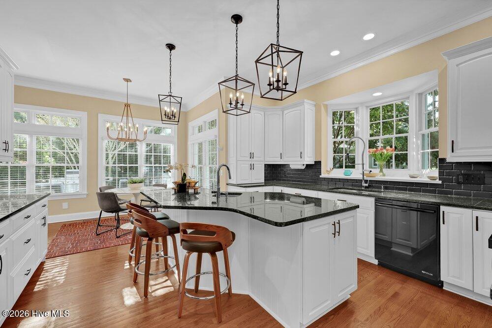 2213 Fox Hunt Lane Property Photo 18