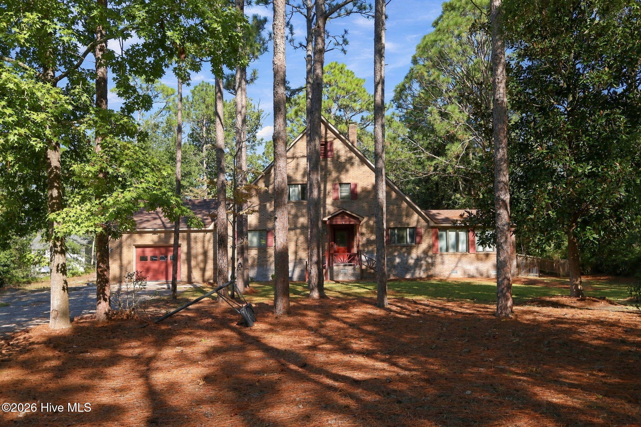 125 Sutton Drive Property Photo 1
