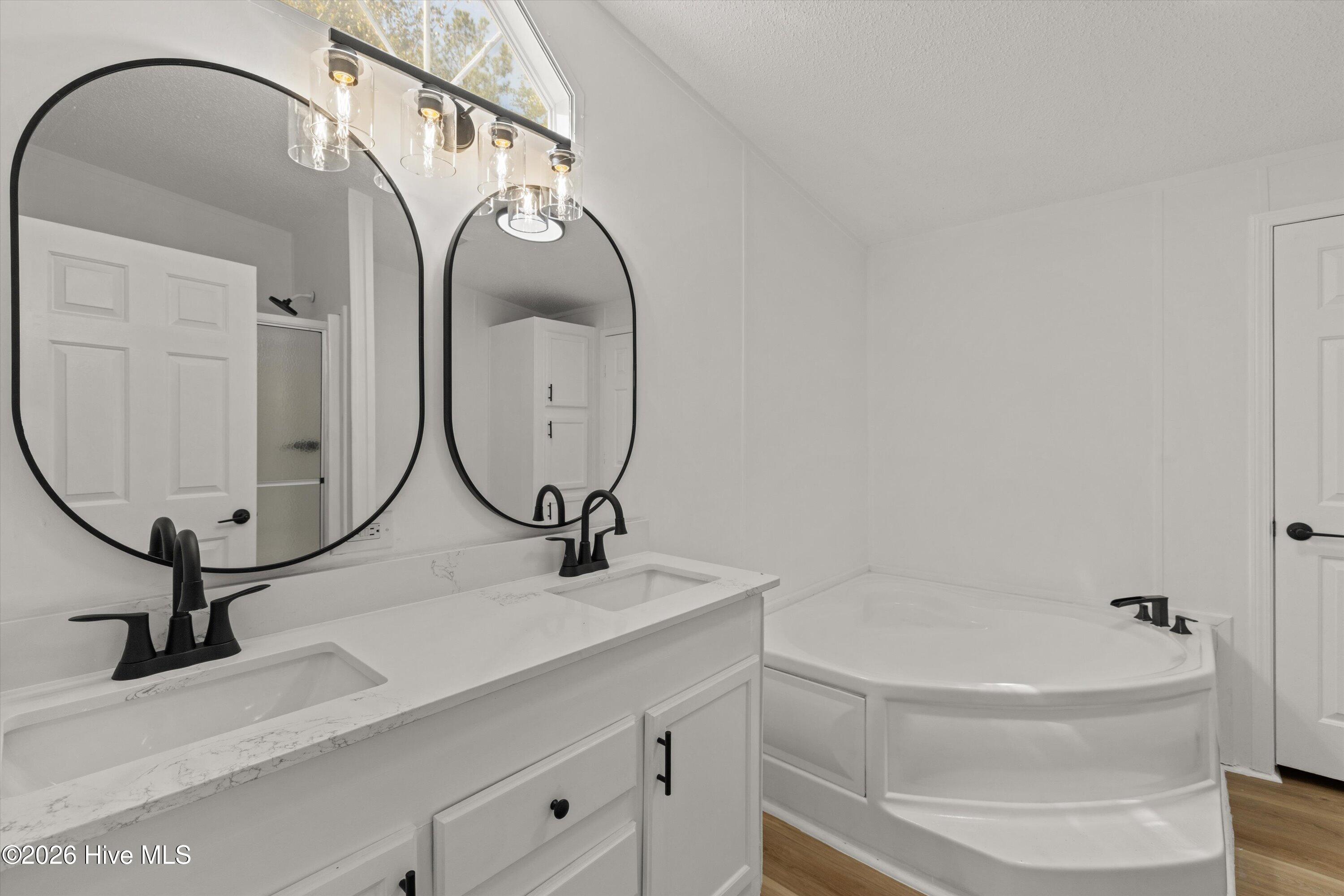 34 Starling Court Property Photo 38