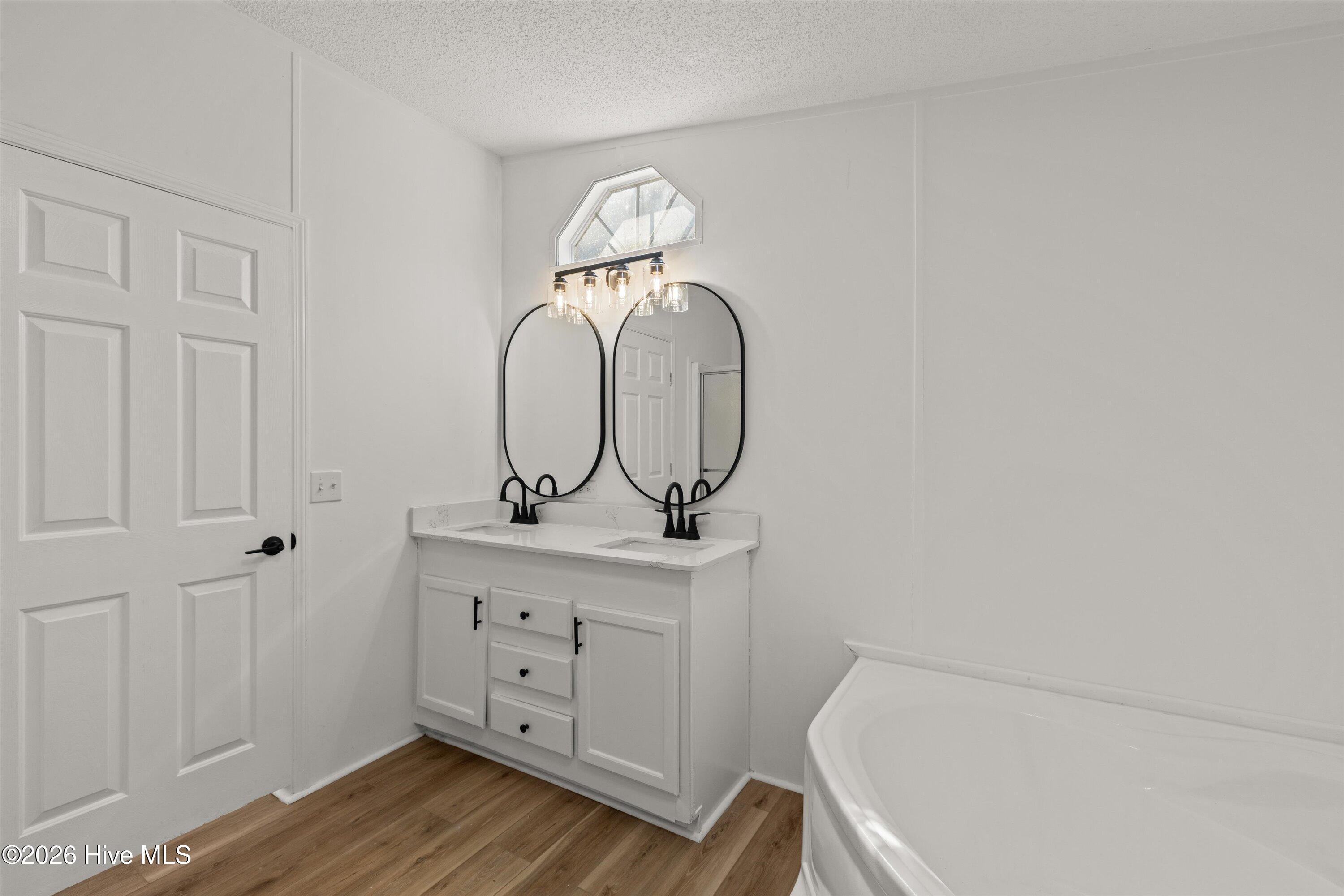 34 Starling Court Property Photo 40