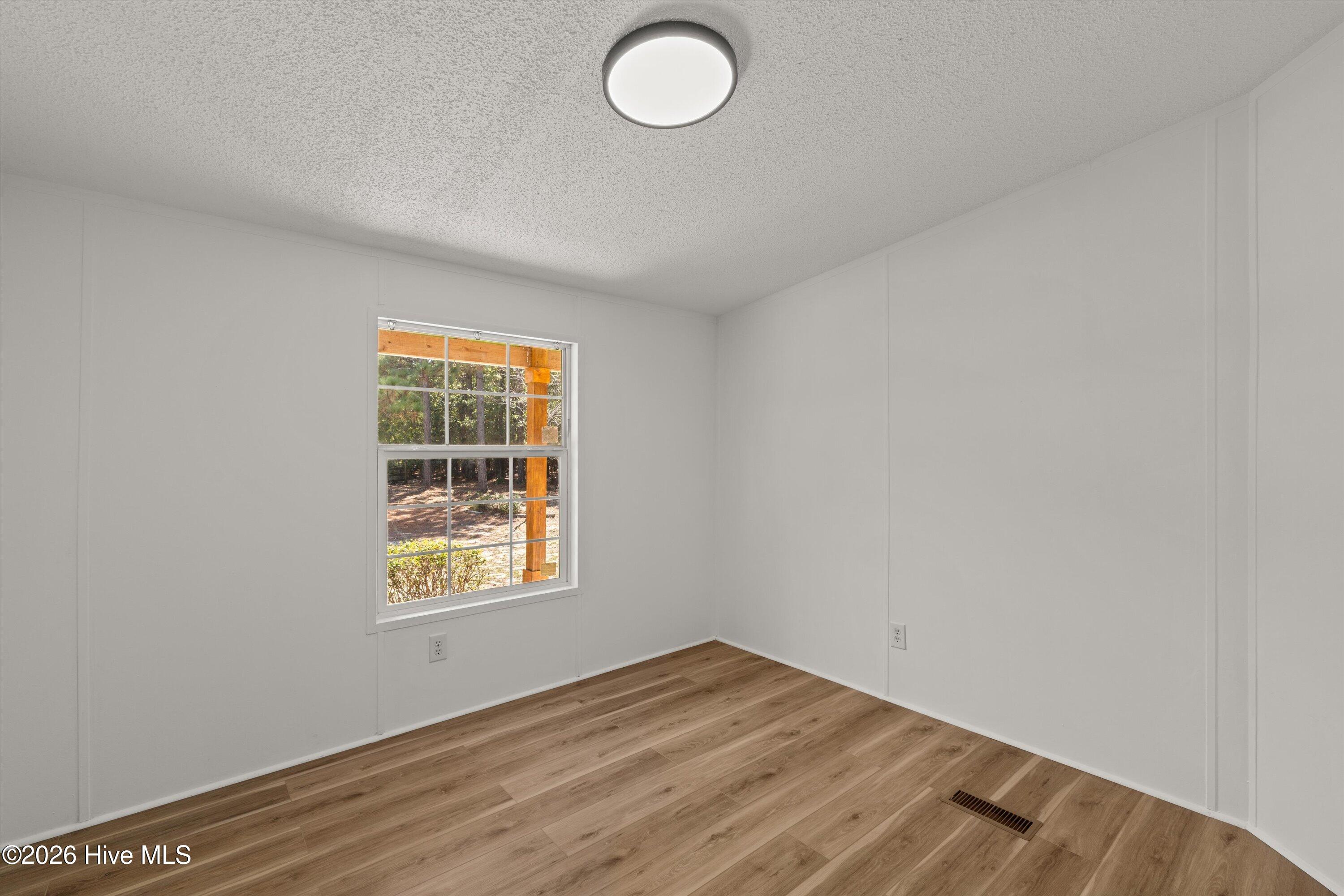 34 Starling Court Property Photo 44