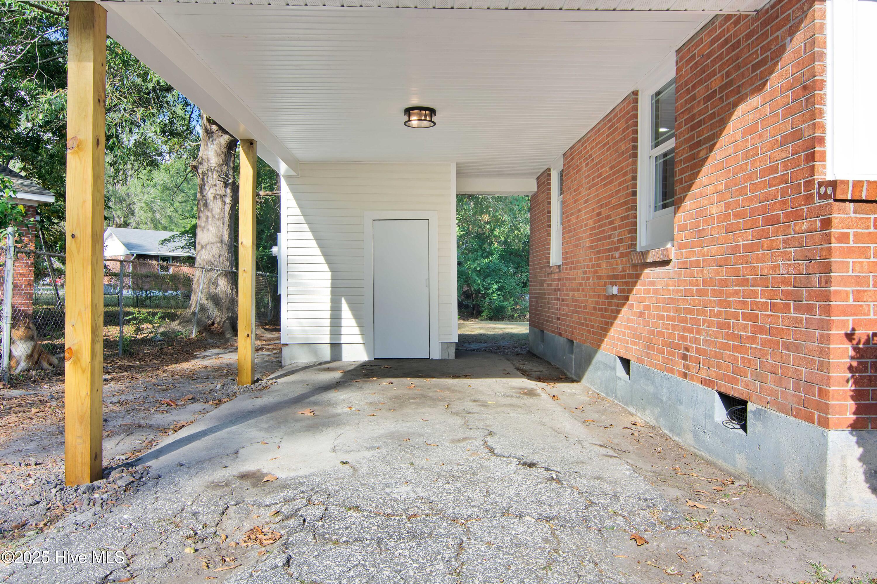 103 Armstrong Drive Property Photo 3