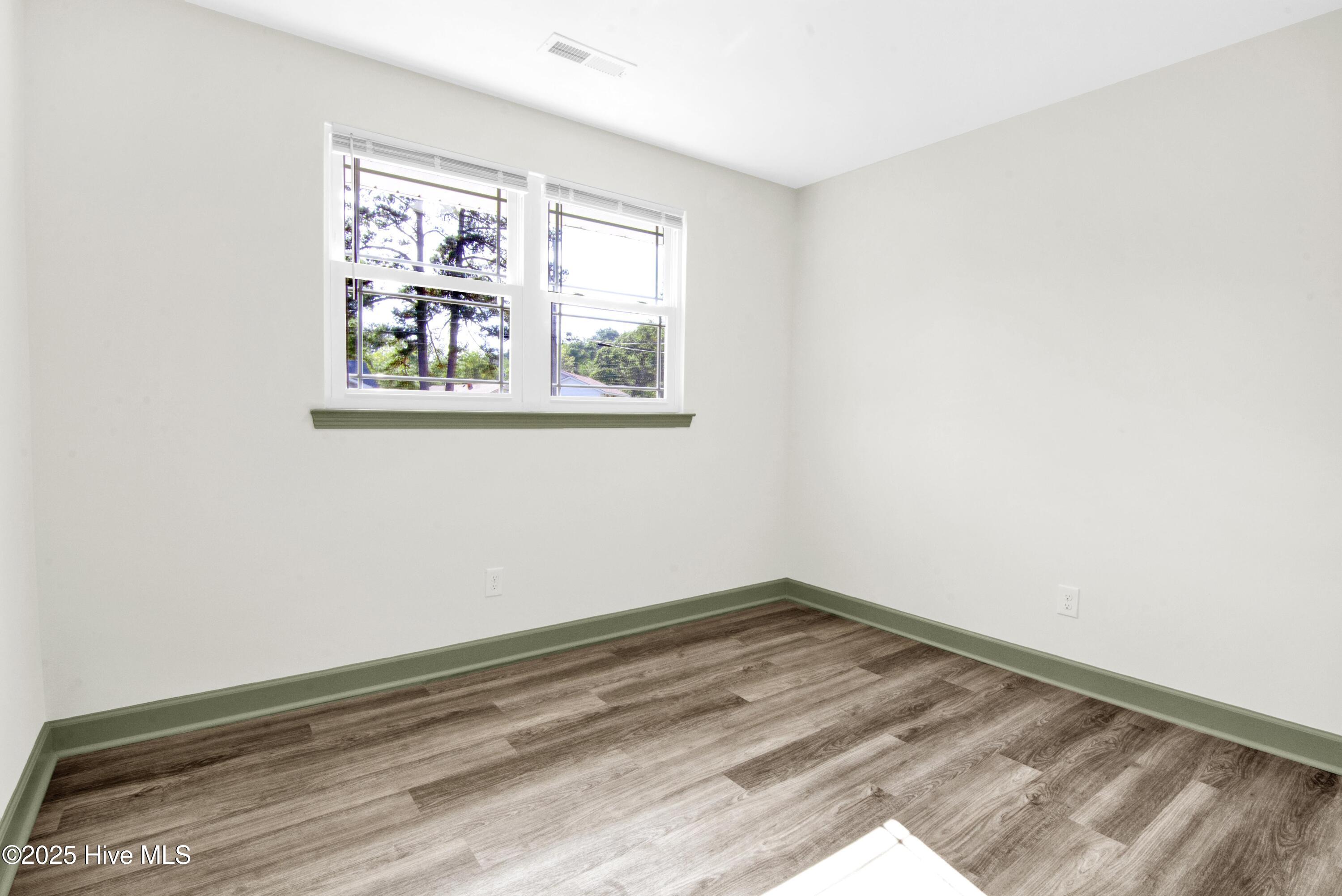 103 Armstrong Drive Property Photo 14