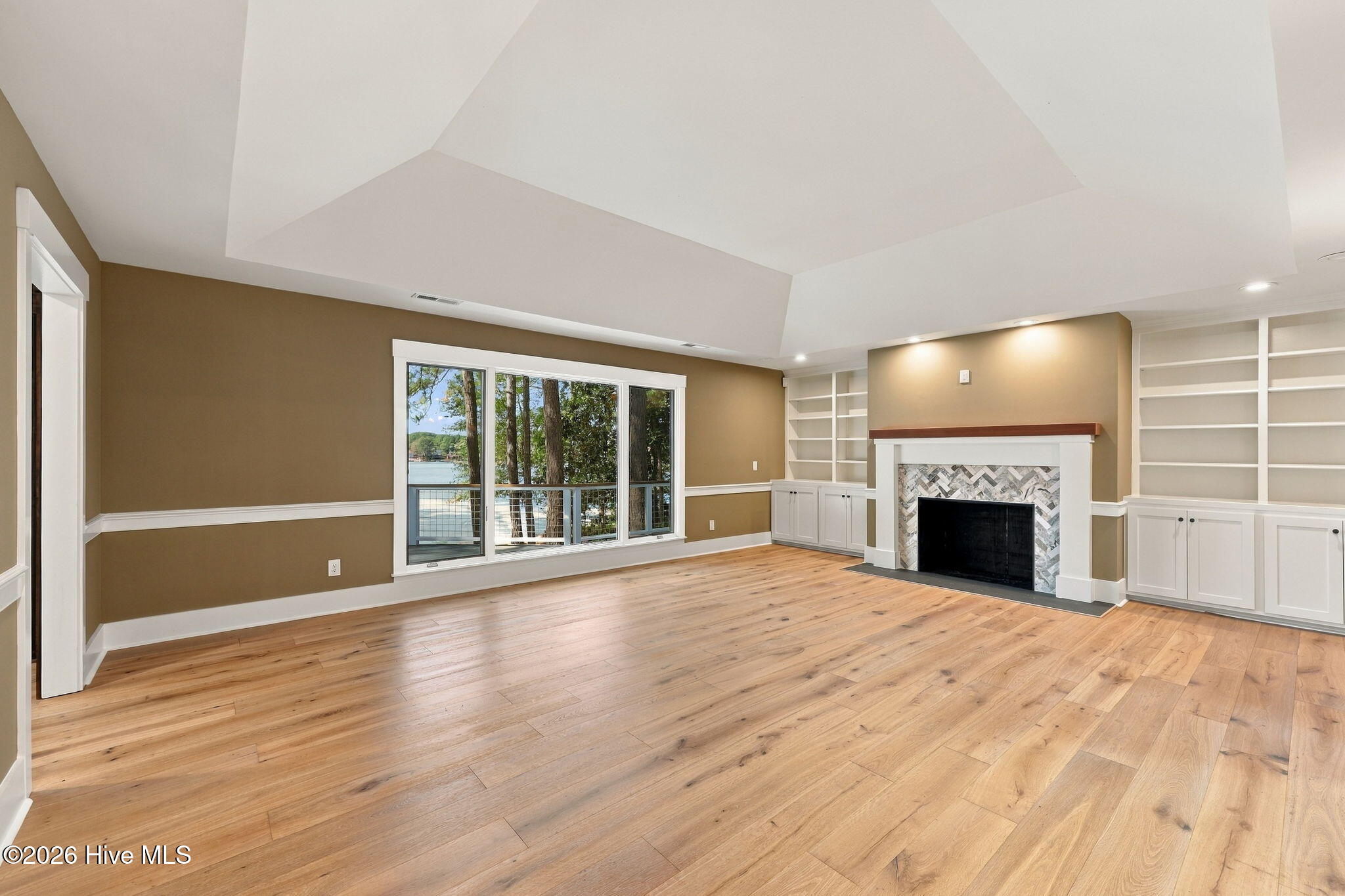 315 Lake Forest Drive Sw Property Photo 9