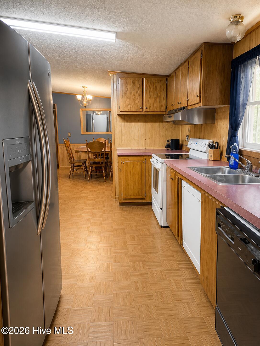 8801 Johns Mill Road Property Photo 2
