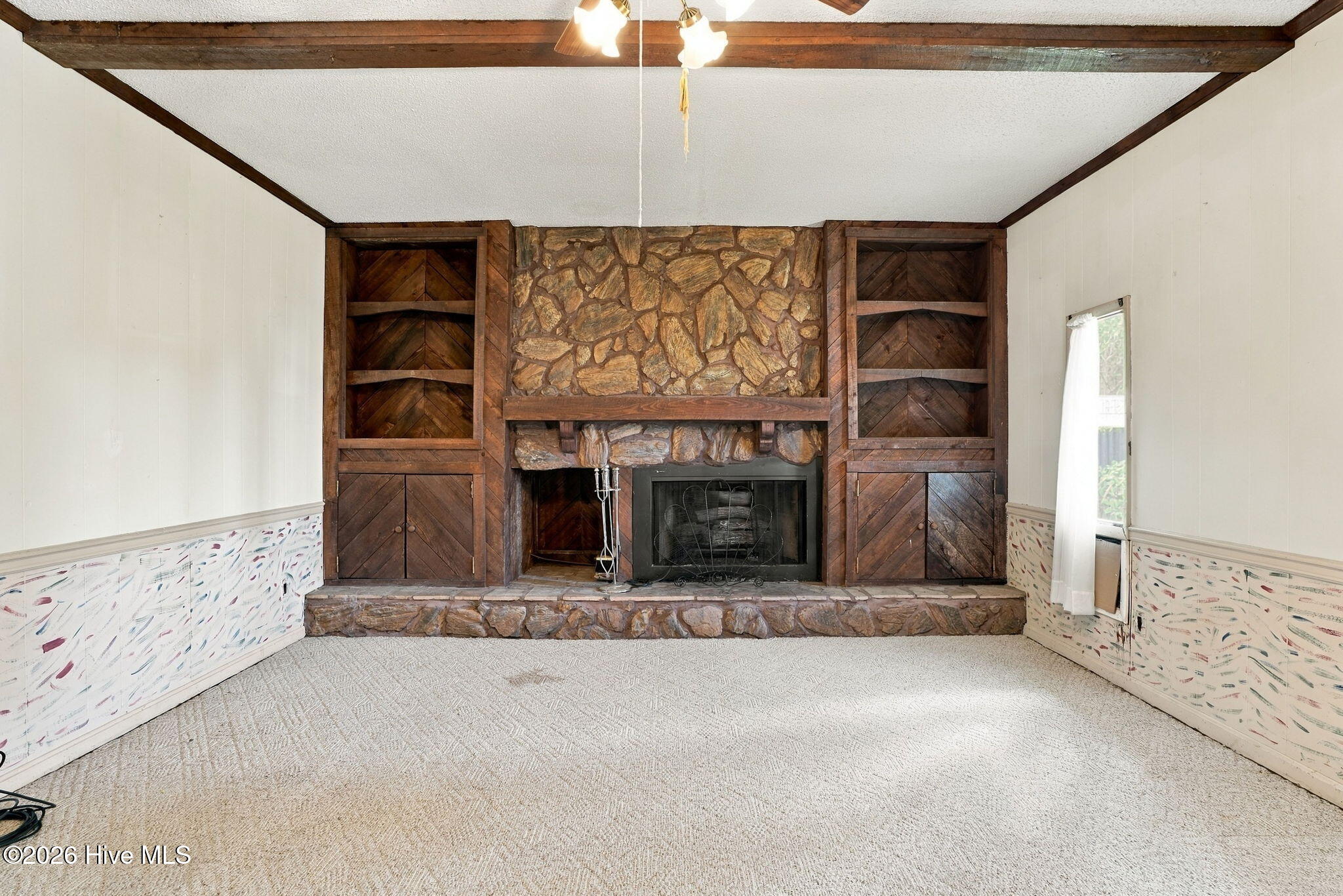 604 N Saratoga Street Property Photo 14
