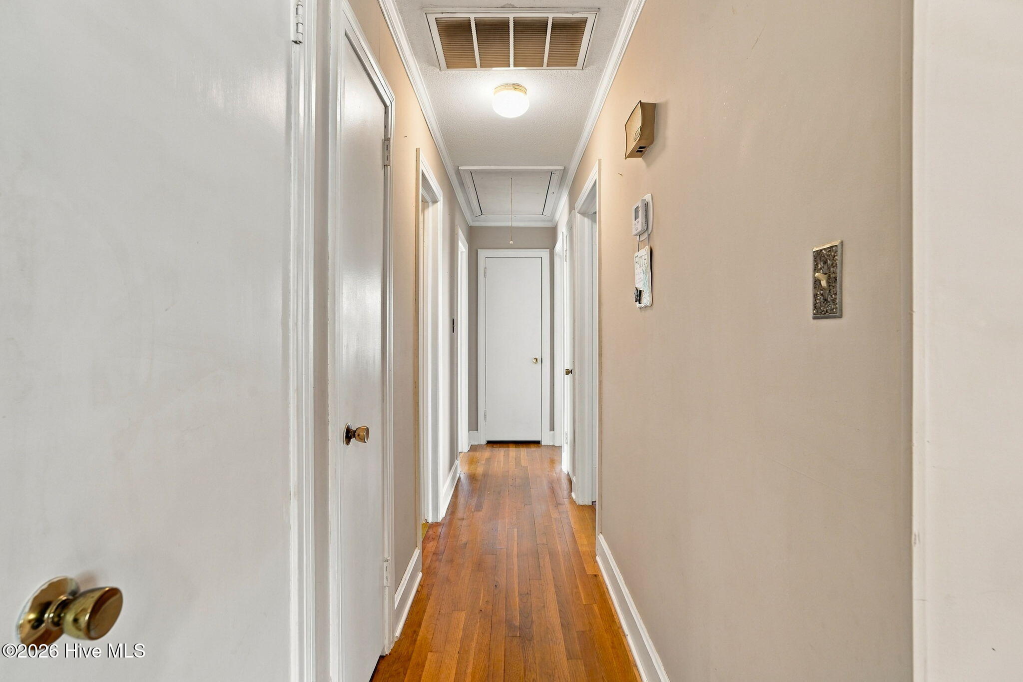 604 N Saratoga Street Property Photo 18