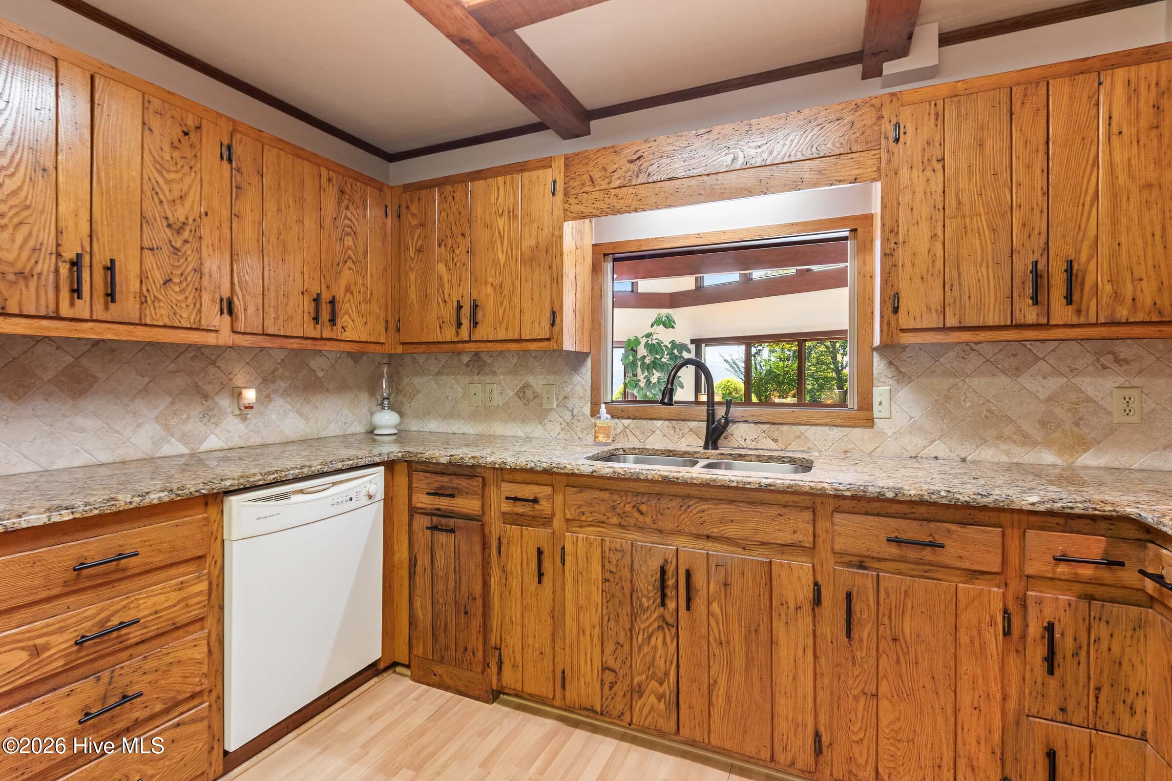 806 Bob Branch Road Property Photo 32