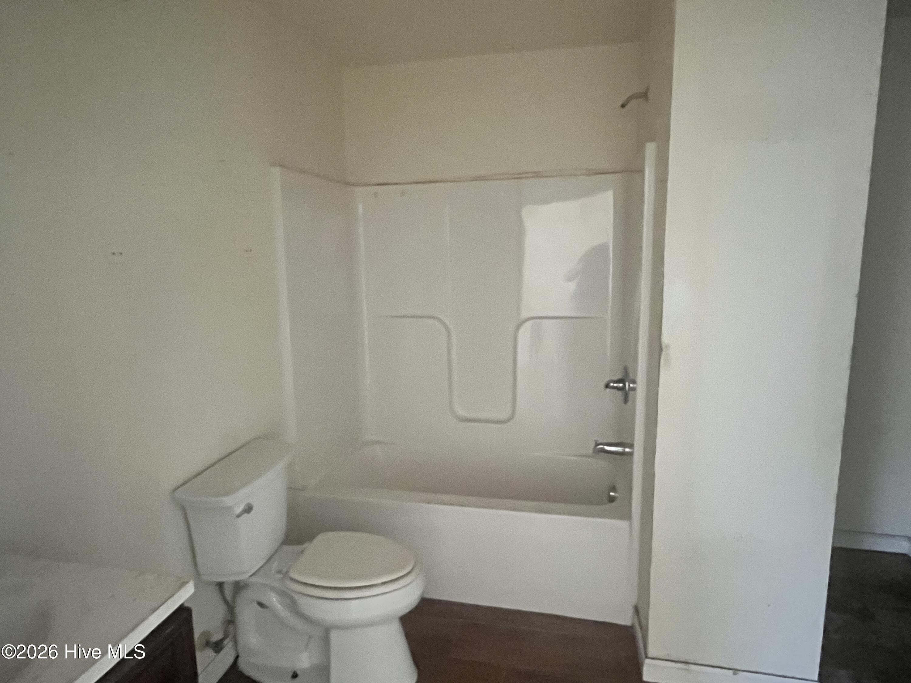 948 Jefferson Road Property Photo 7