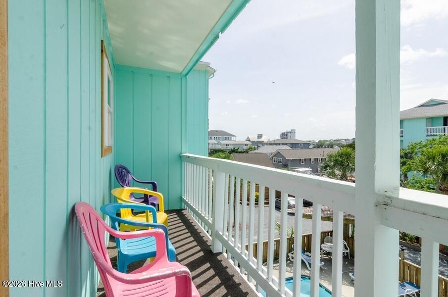1013 Carolina Beach Avenue N 2f Property Photo 2