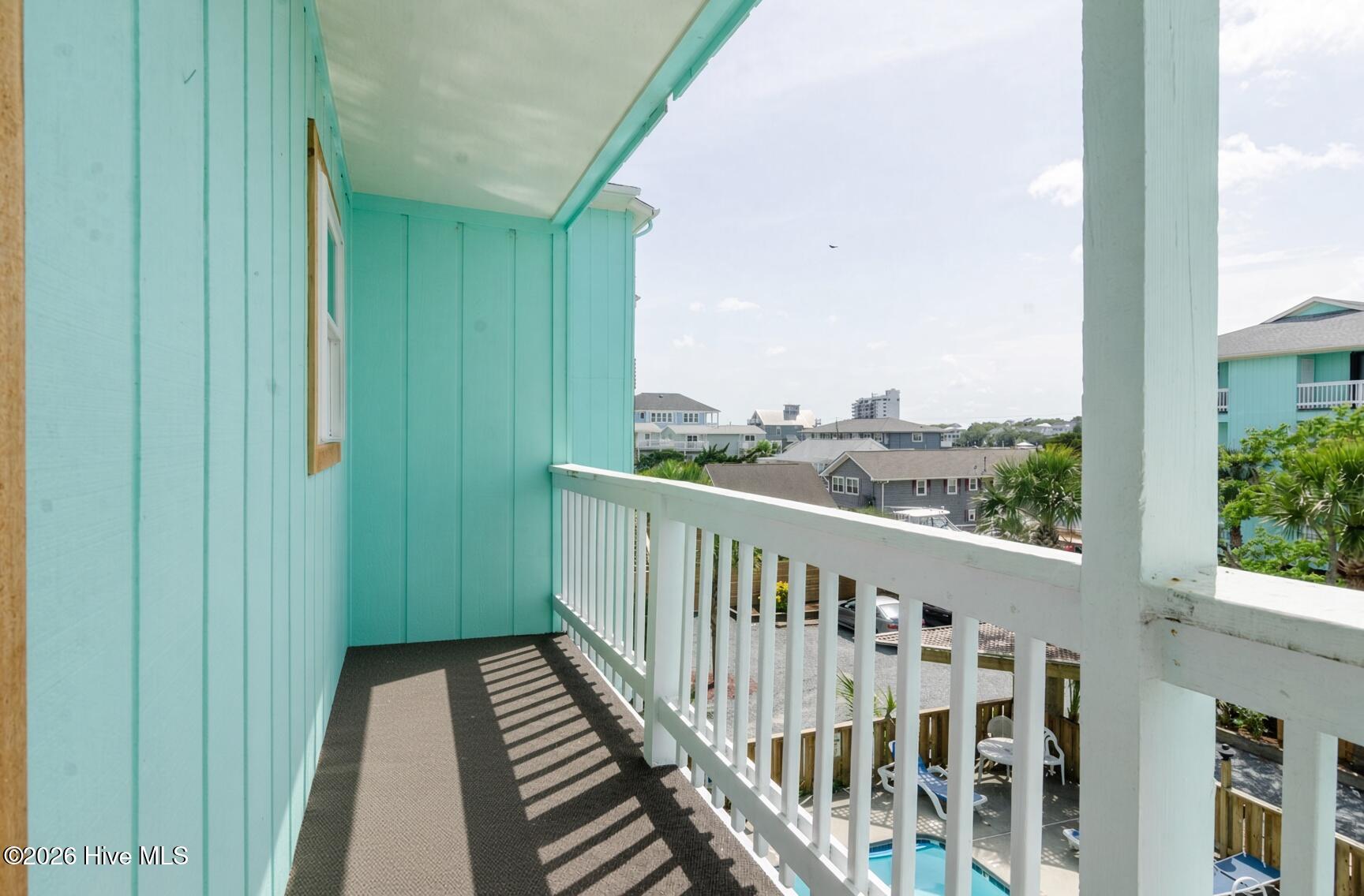 1013 Carolina Beach Avenue N 2f Property Photo 3