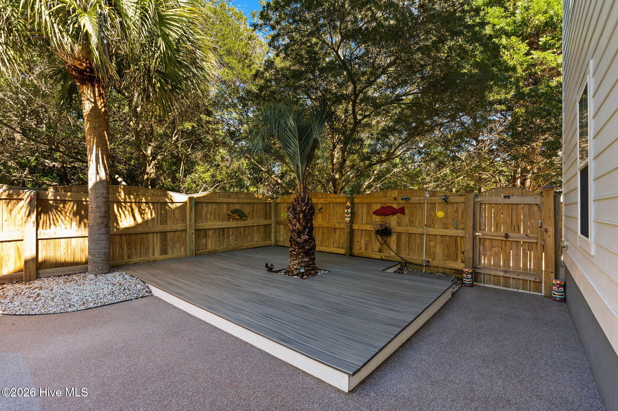 5113 Fernwood Drive Property Photo 40