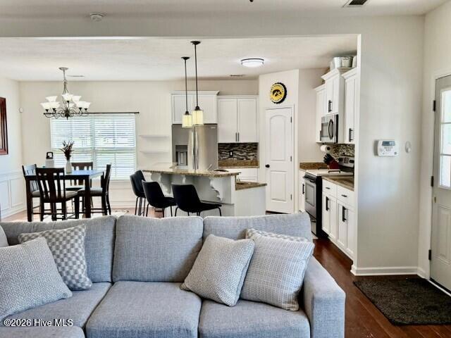 607 Todd Road Property Photo 5