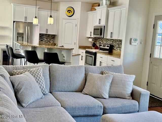 607 Todd Road Property Photo 7