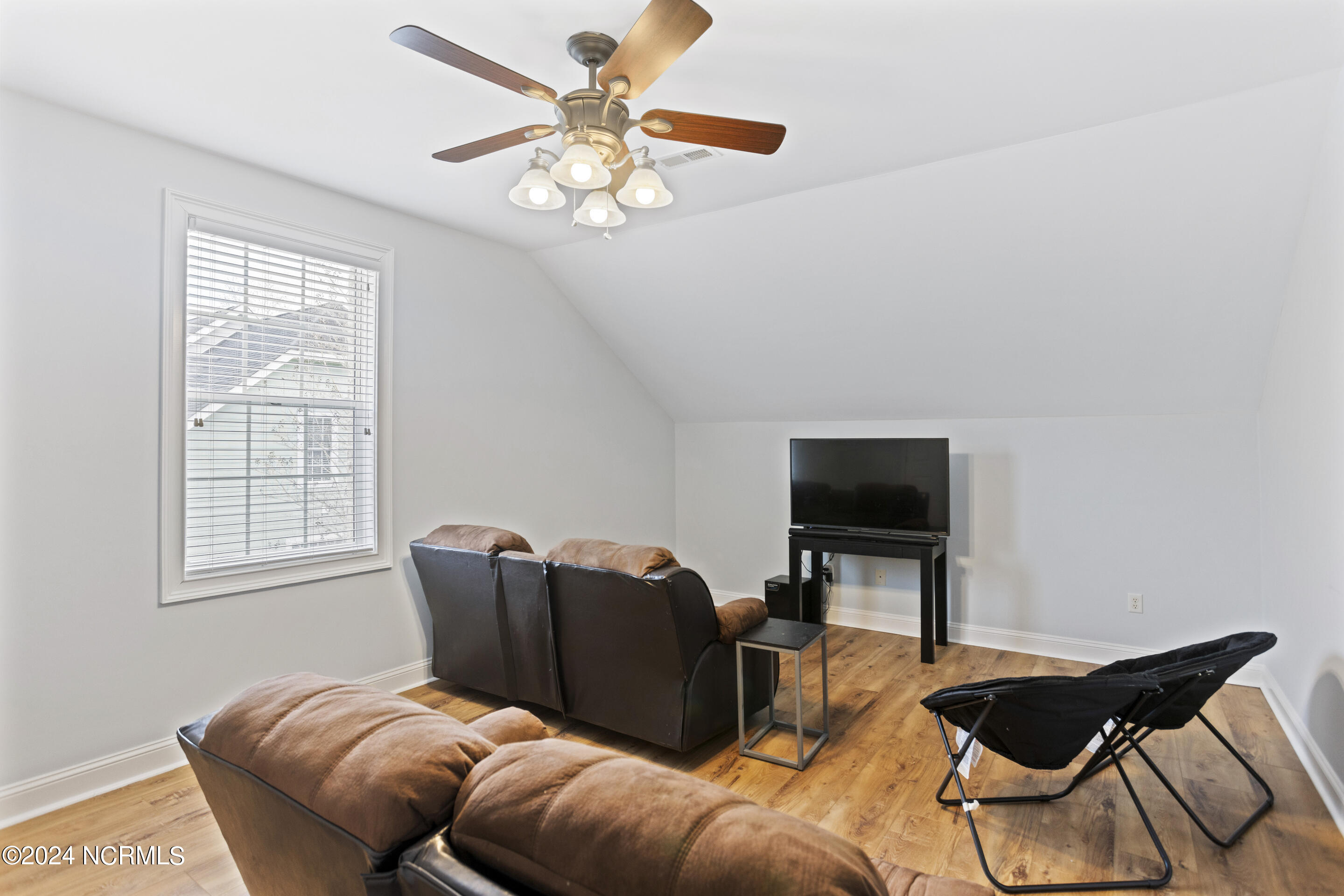 10213 Mariners Cove Court Property Photo 39