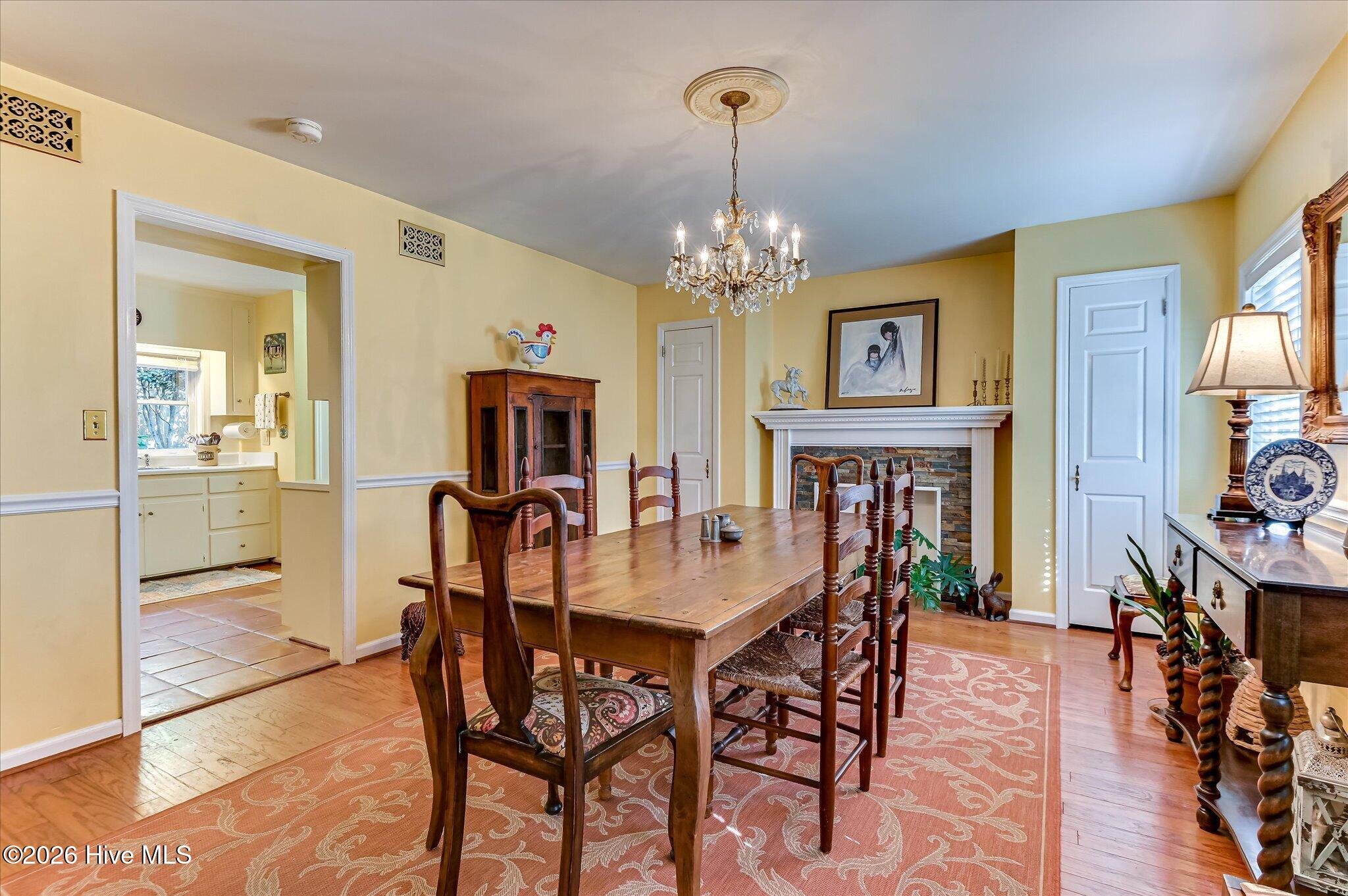 1106 Winter Street Property Photo 4
