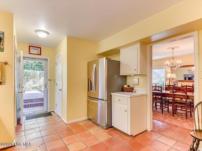 1106 Winter Street Property Photo 11