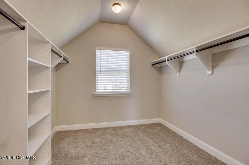 1649 Pine Ridge Drive N Property Photo 8