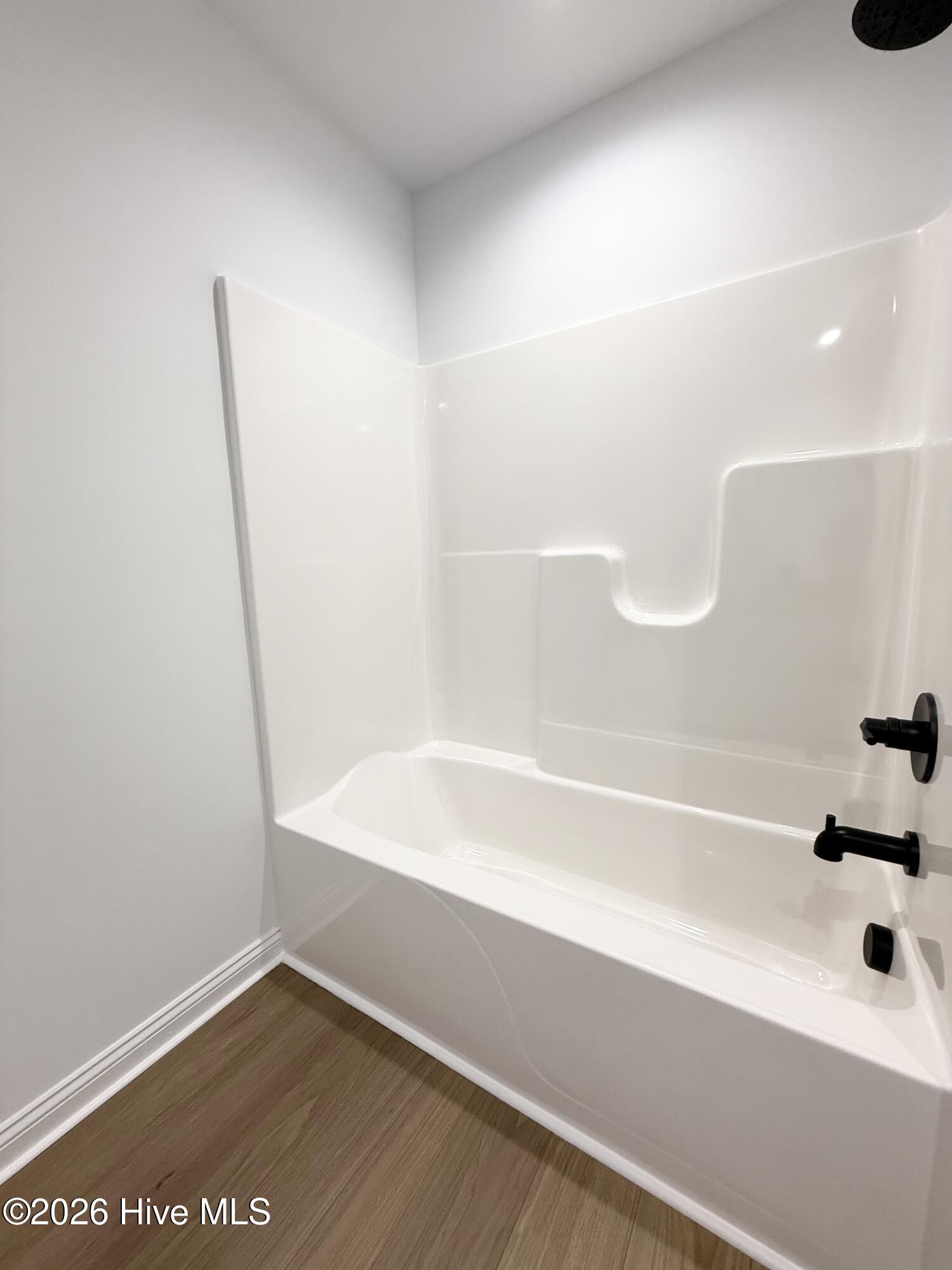 506 Crump Street Property Photo 15