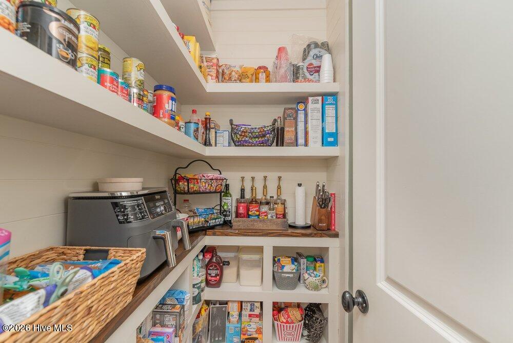 1112 Highmoor Lane Property Photo 24