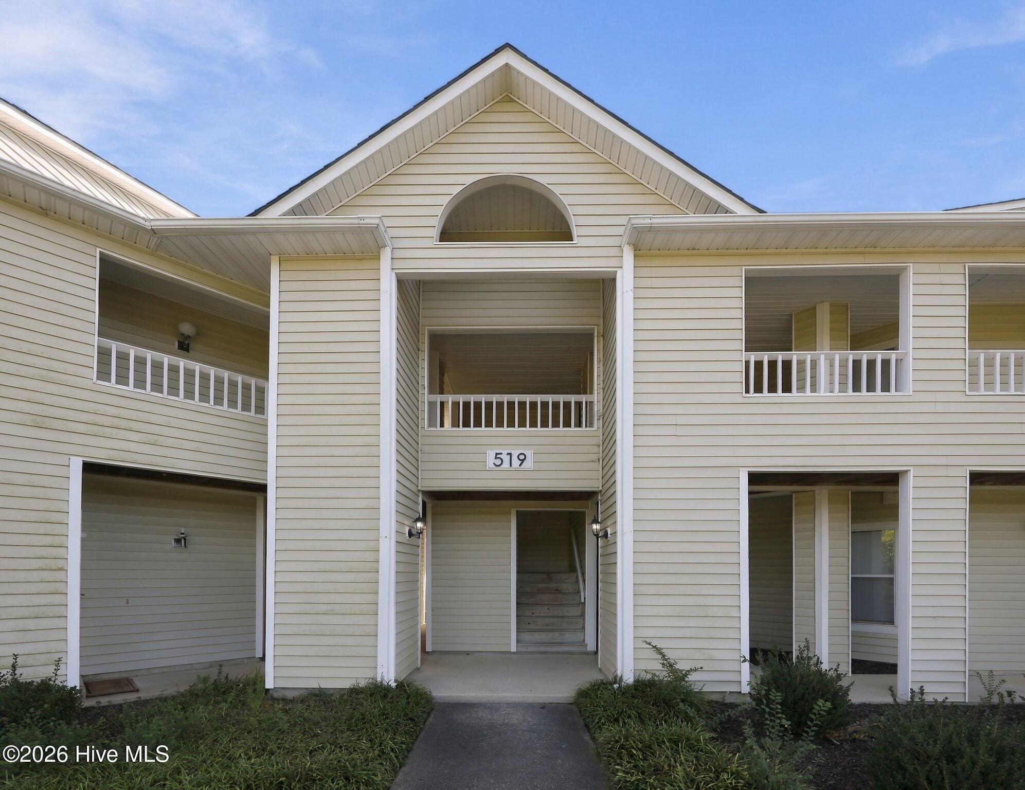 519 Spring Forest Road E Property Photo 1