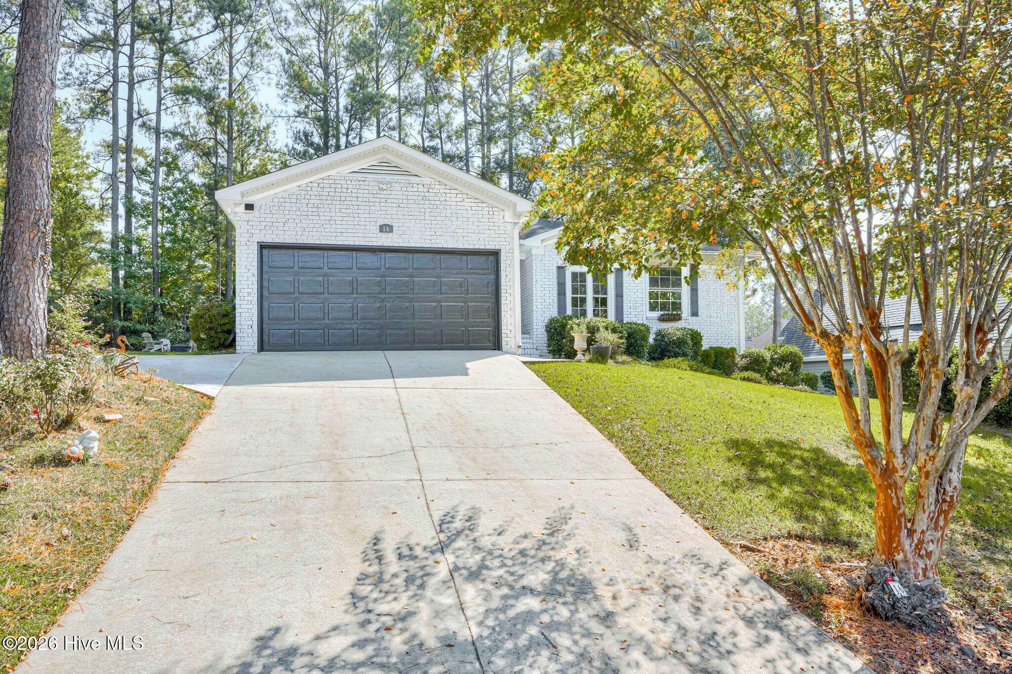 16 Woodhill Place Property Photo 2