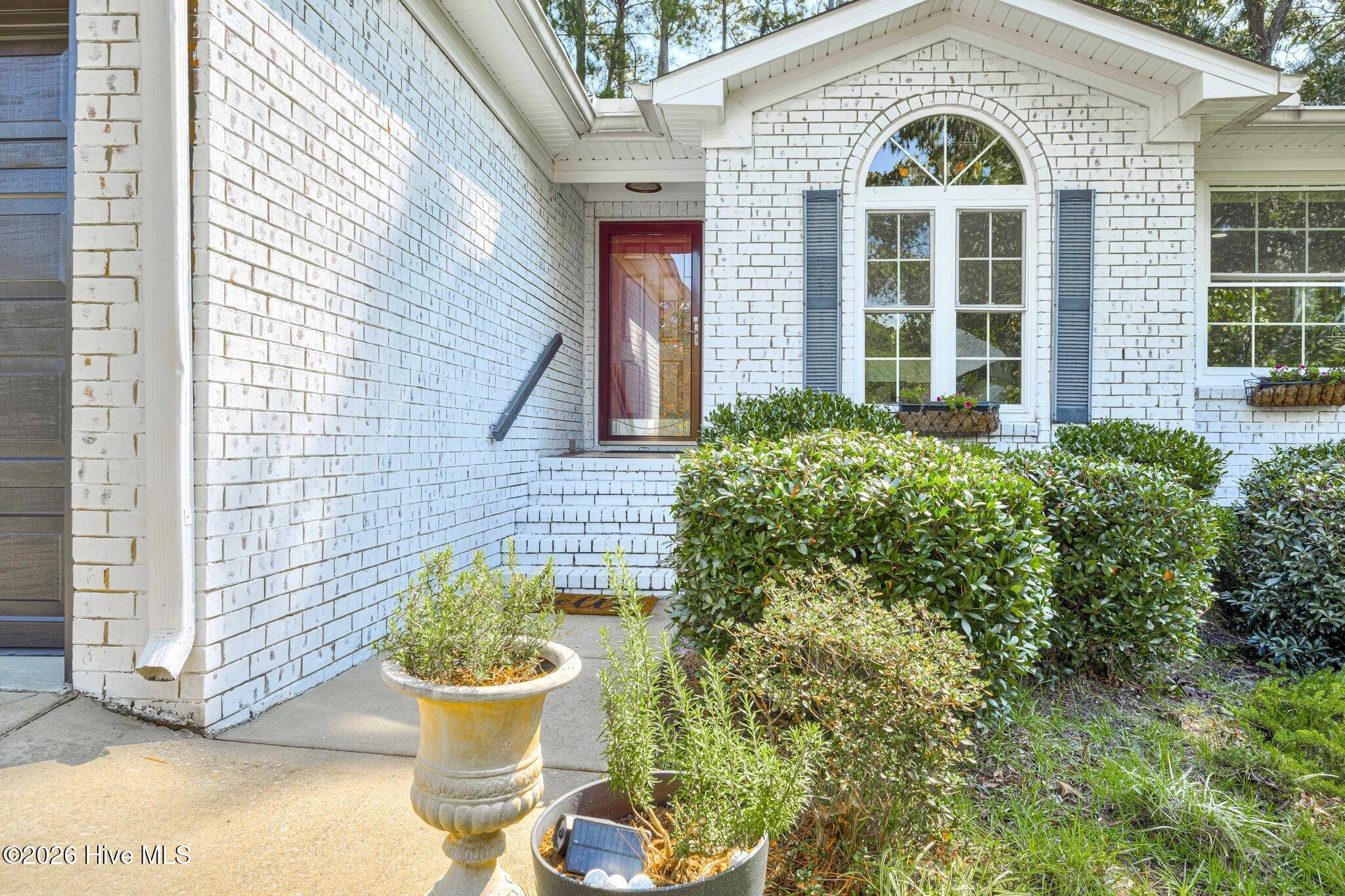 16 Woodhill Place Property Photo 6