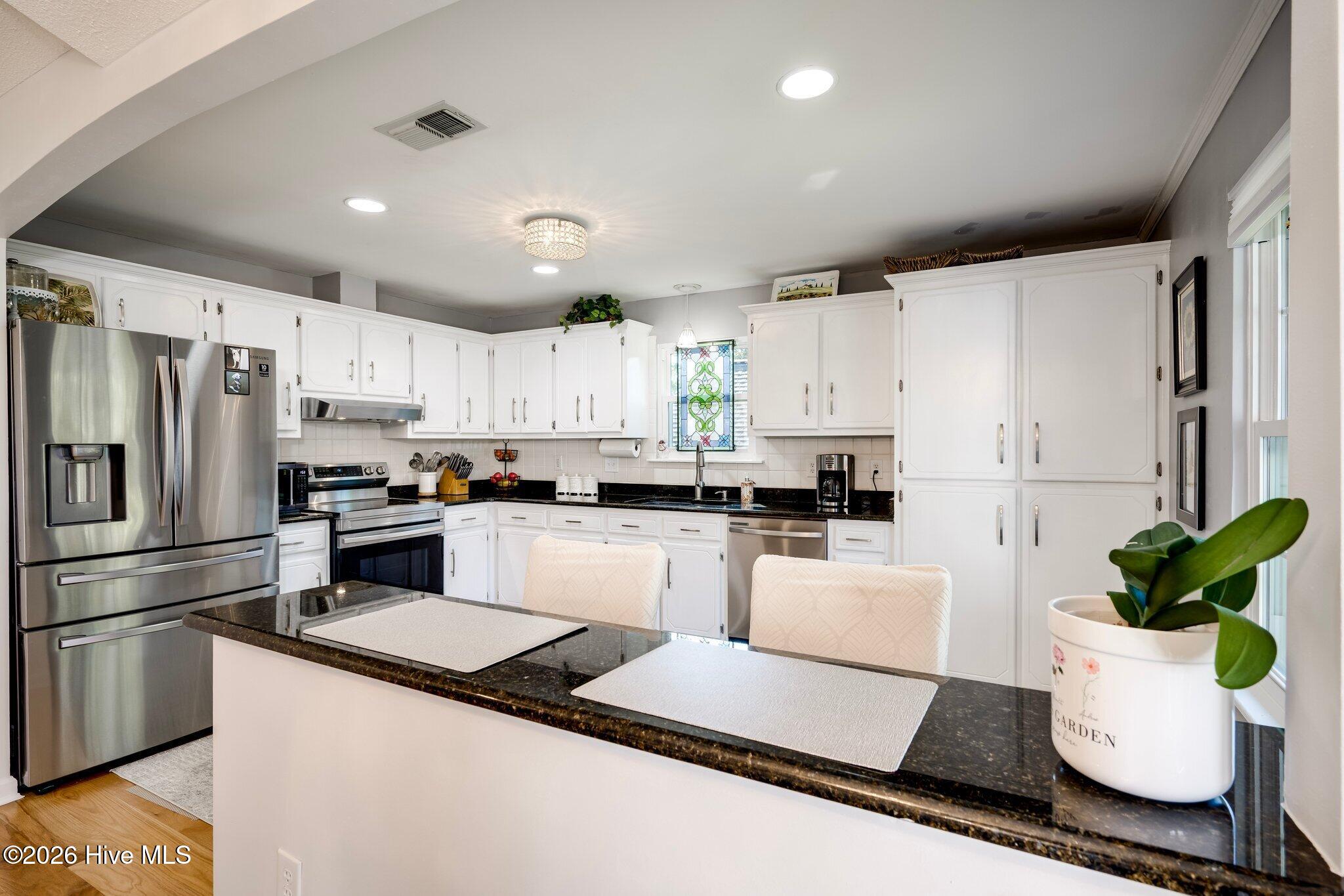 16 Woodhill Place Property Photo 14