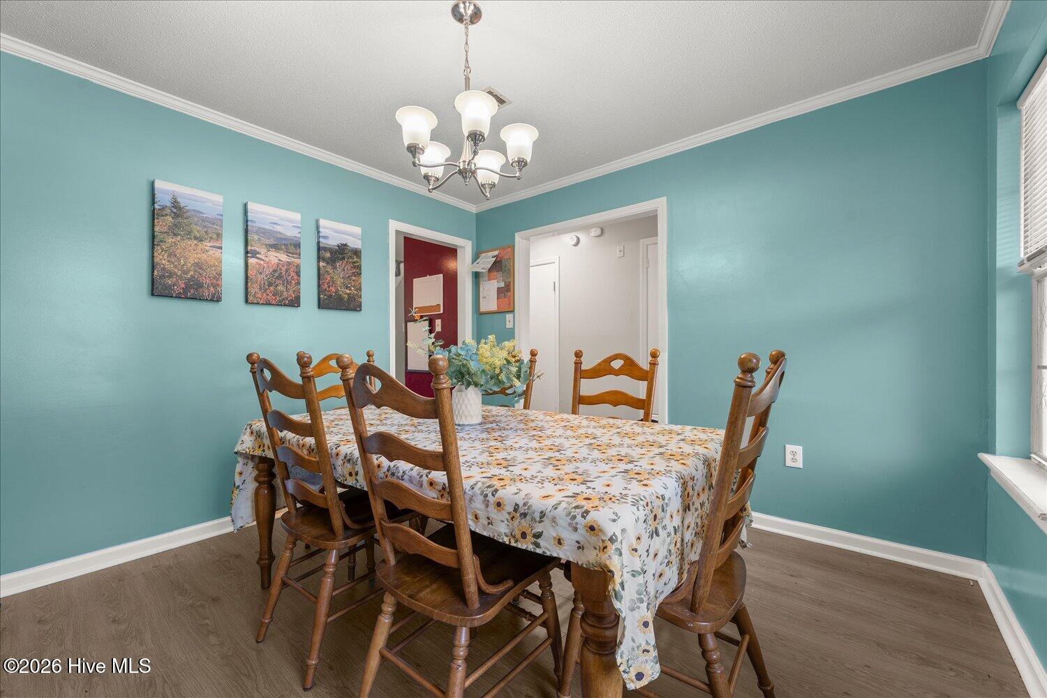 345 Lamplighter Drive Property Photo 3