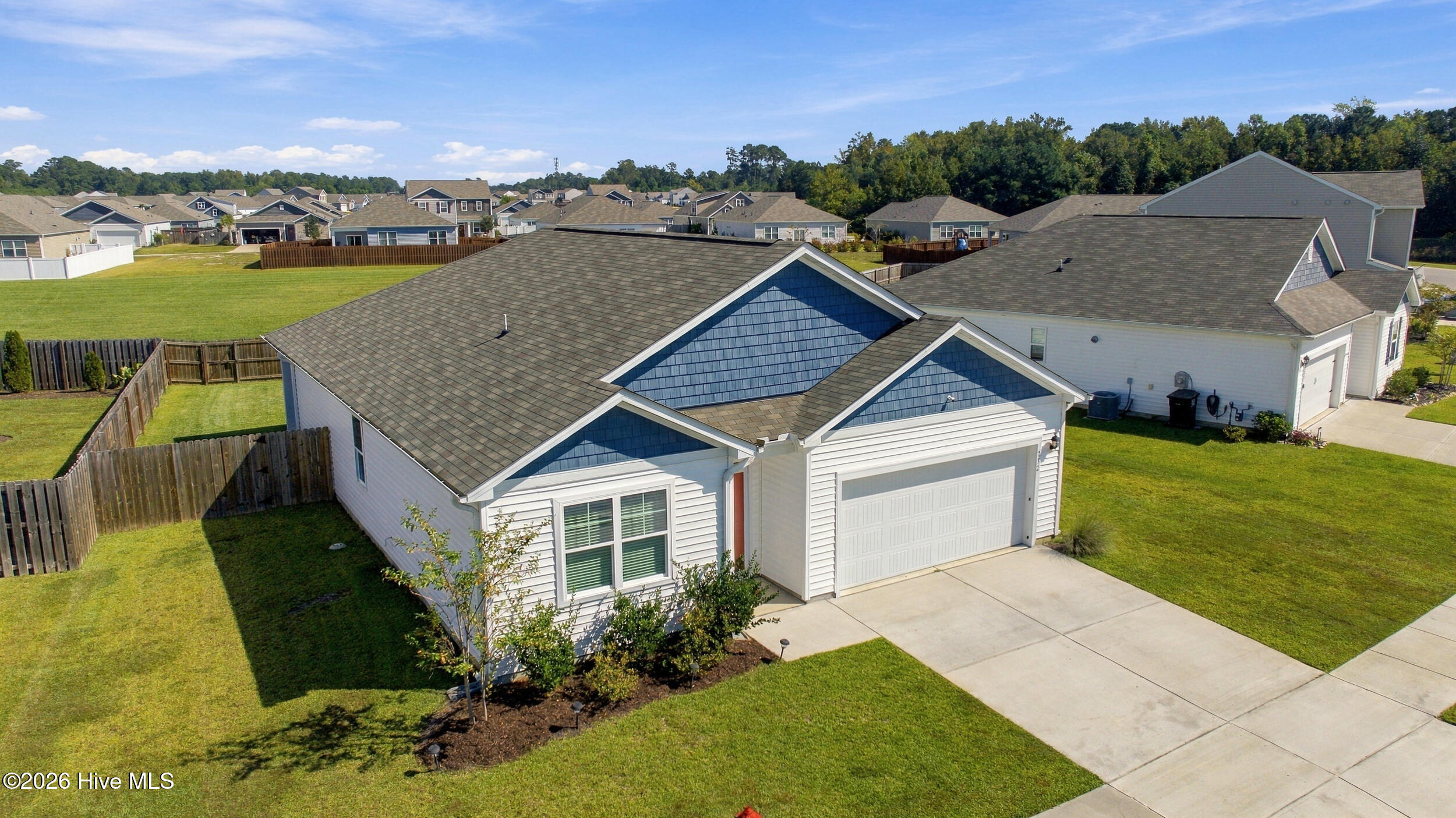 232 Tributary Circle Property Photo 1