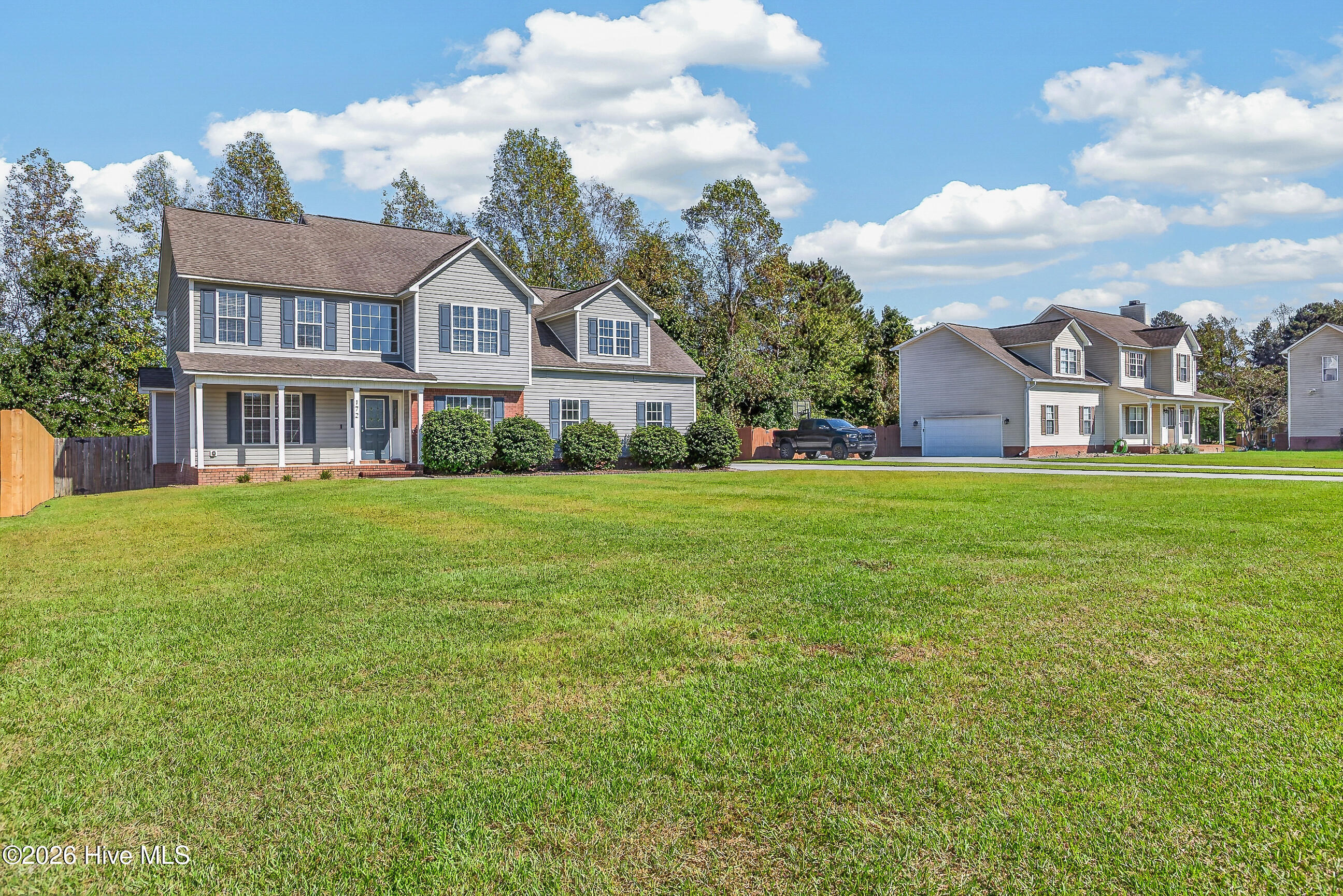 172 E Ridge Court Property Photo 4