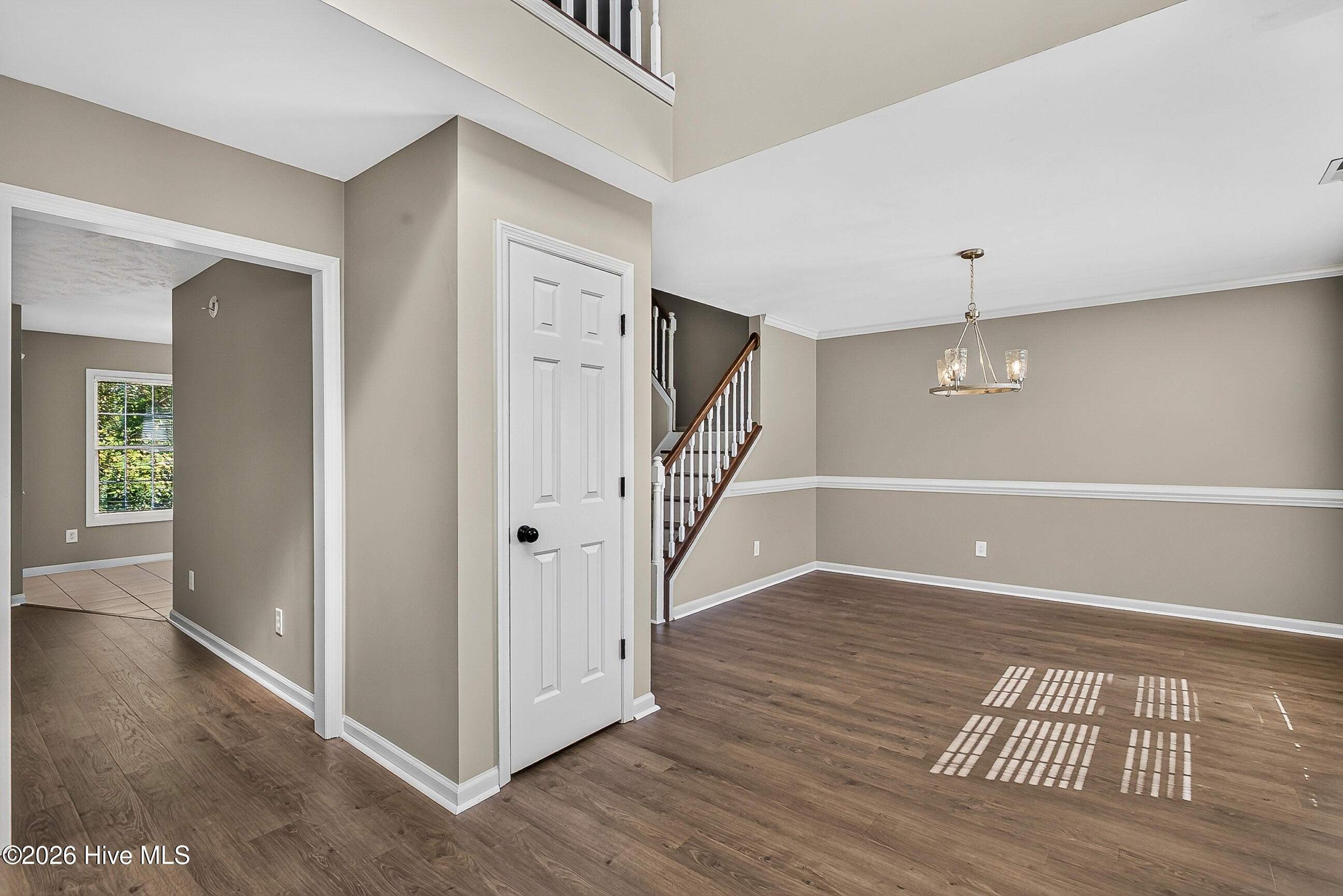 172 E Ridge Court Property Photo 8