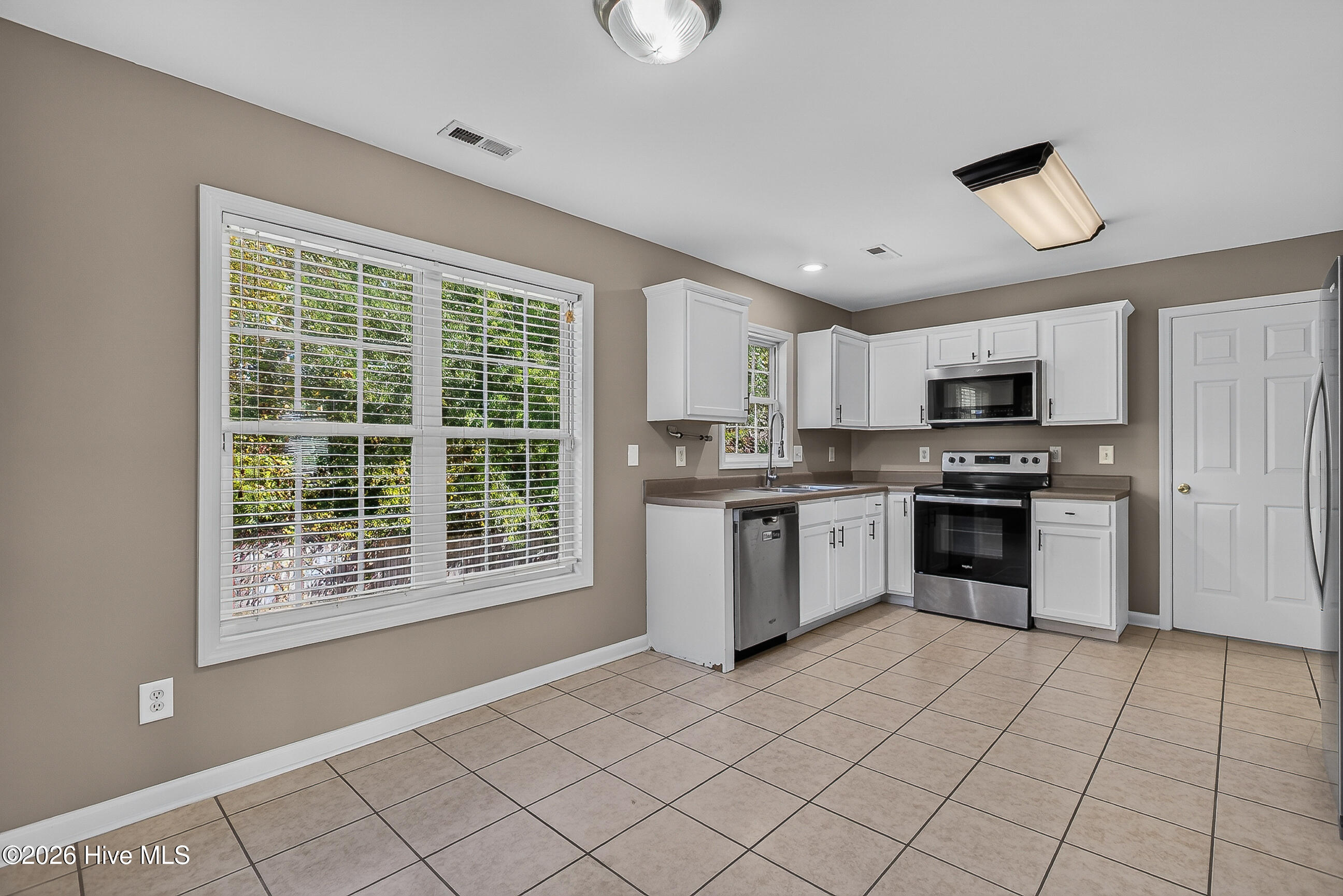 172 E Ridge Court Property Photo 14