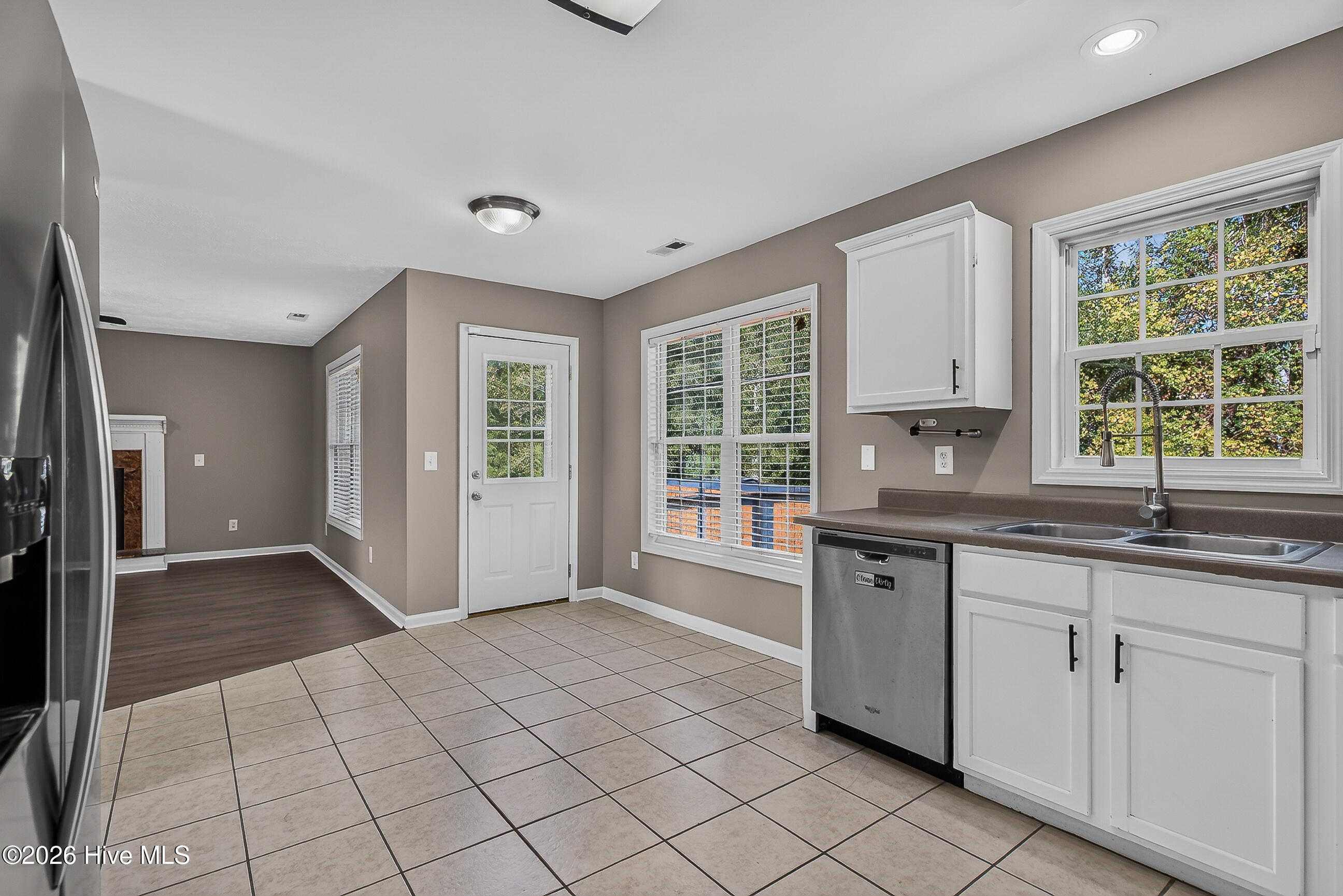 172 E Ridge Court Property Photo 18