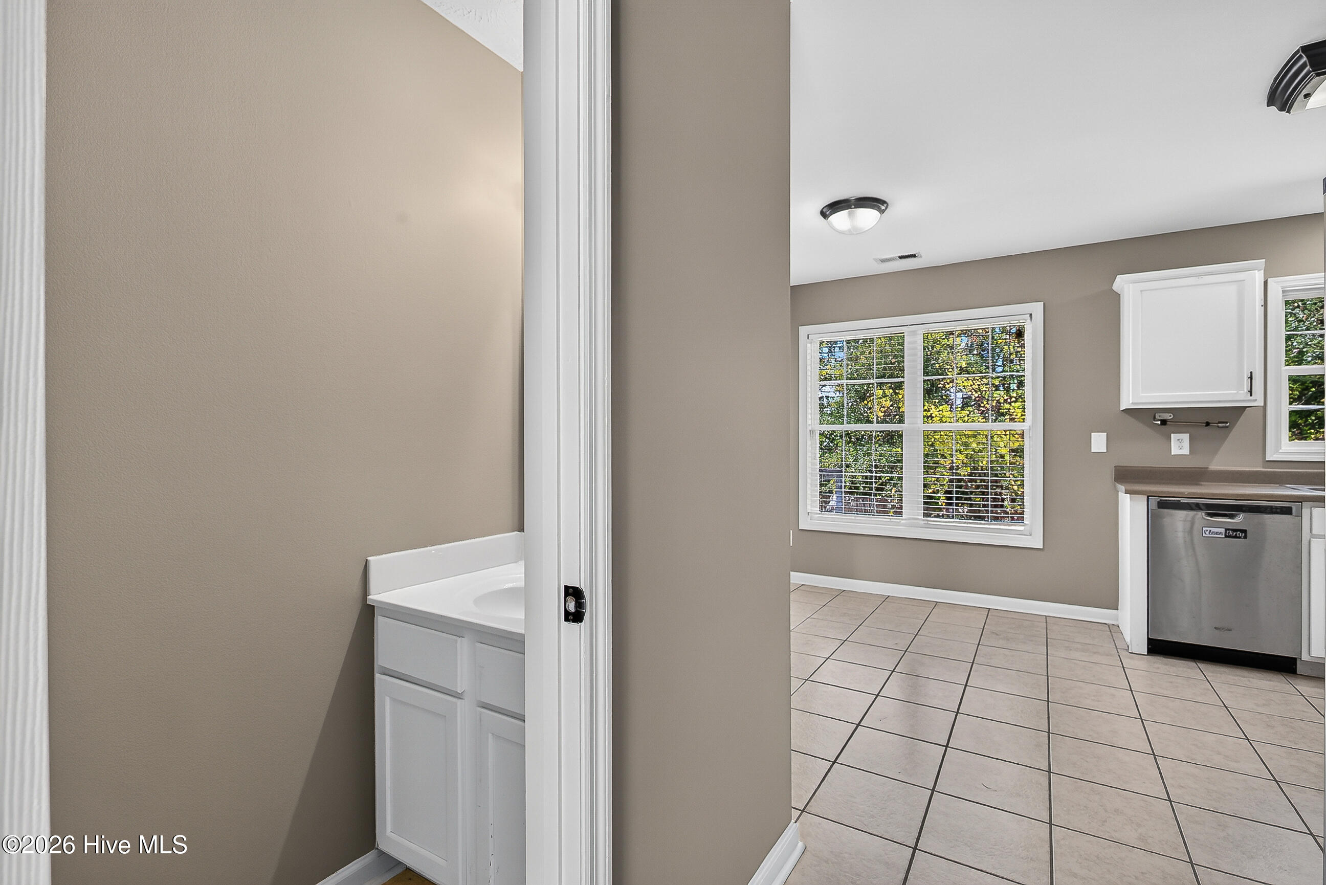 172 E Ridge Court Property Photo 22