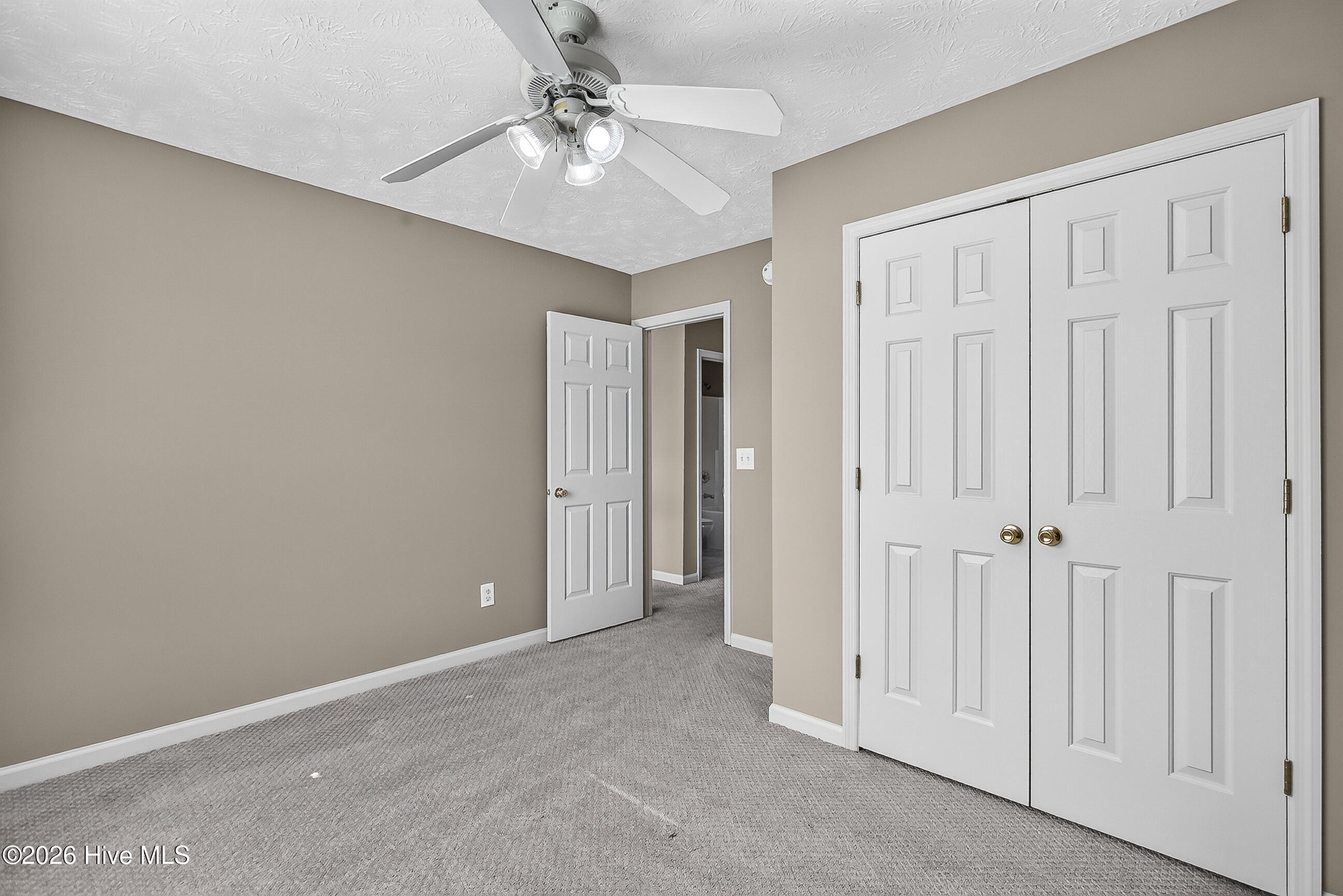 172 E Ridge Court Property Photo 34
