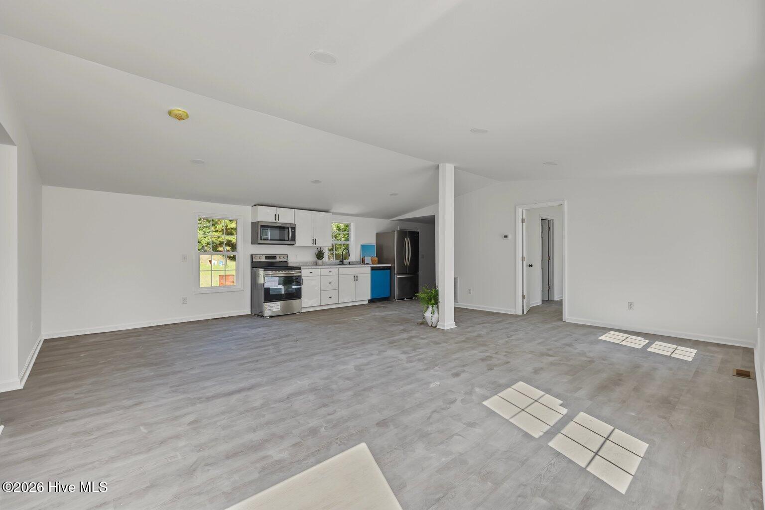 297 Mallard Roost Drive Property Photo 9