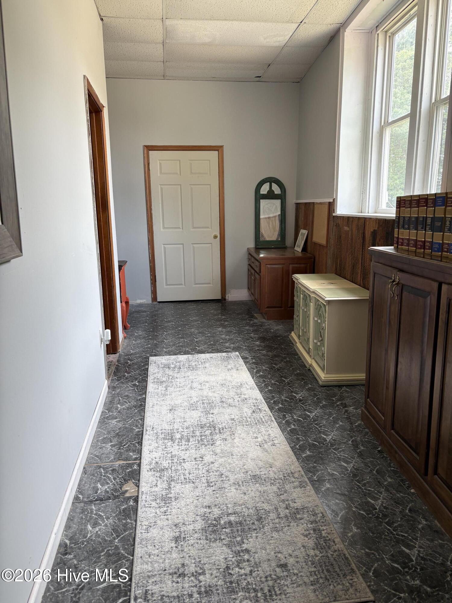 311 S Road Street Property Photo 15