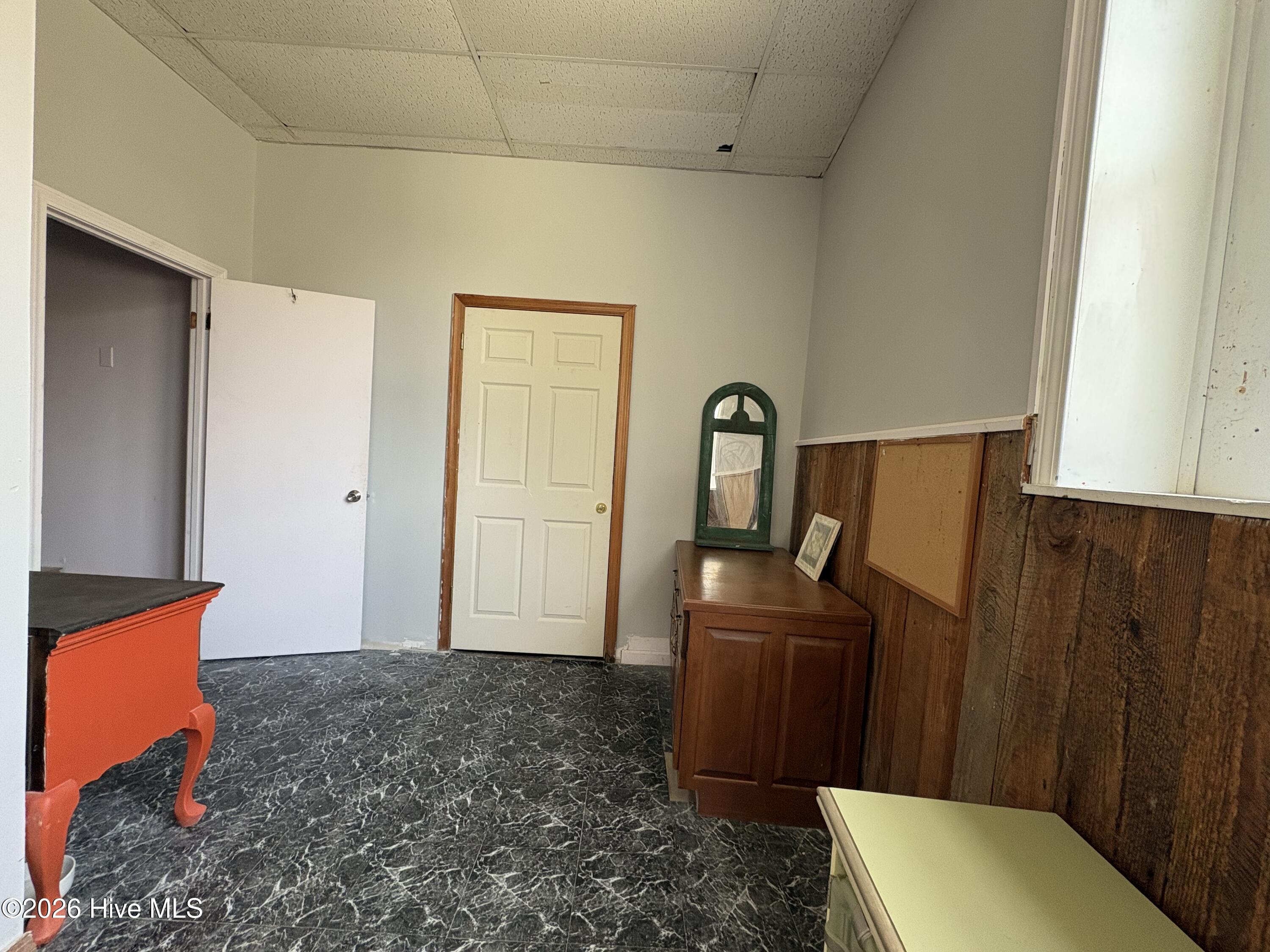 311 S Road Street Property Photo 17