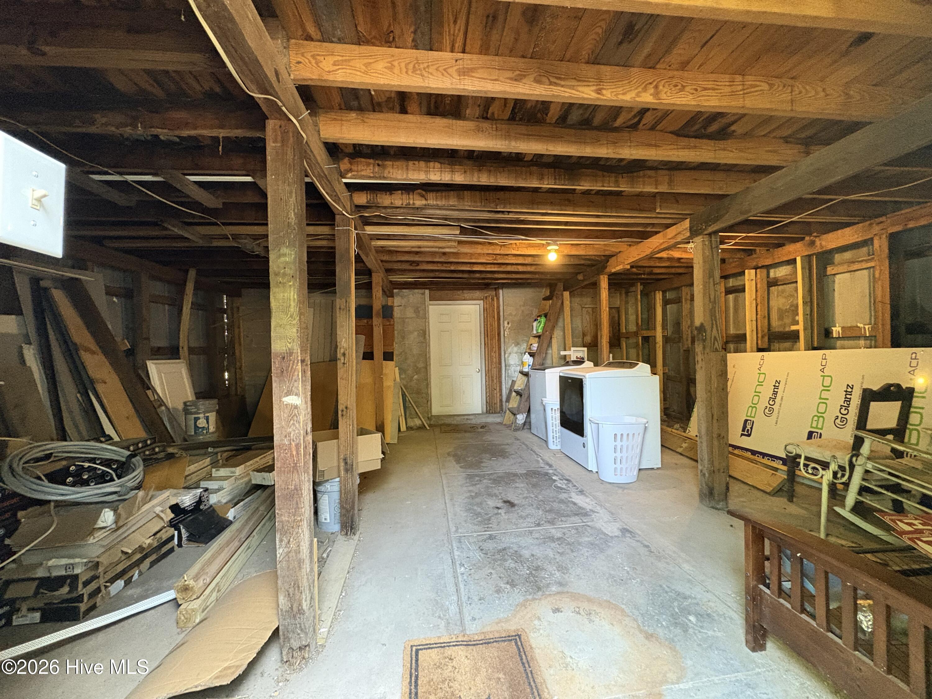 311 S Road Street Property Photo 26
