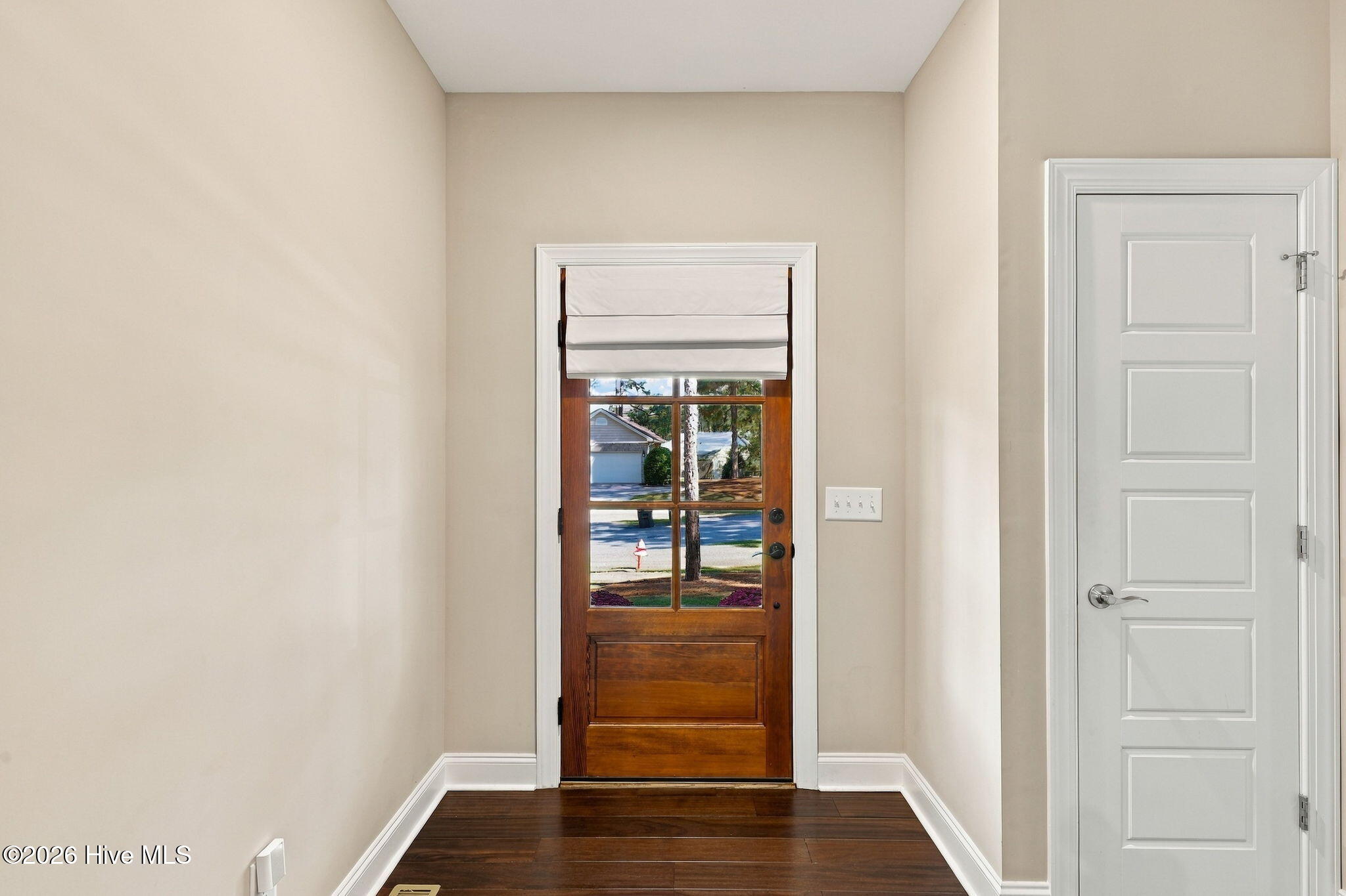 28 Bedford Circle Property Photo 8