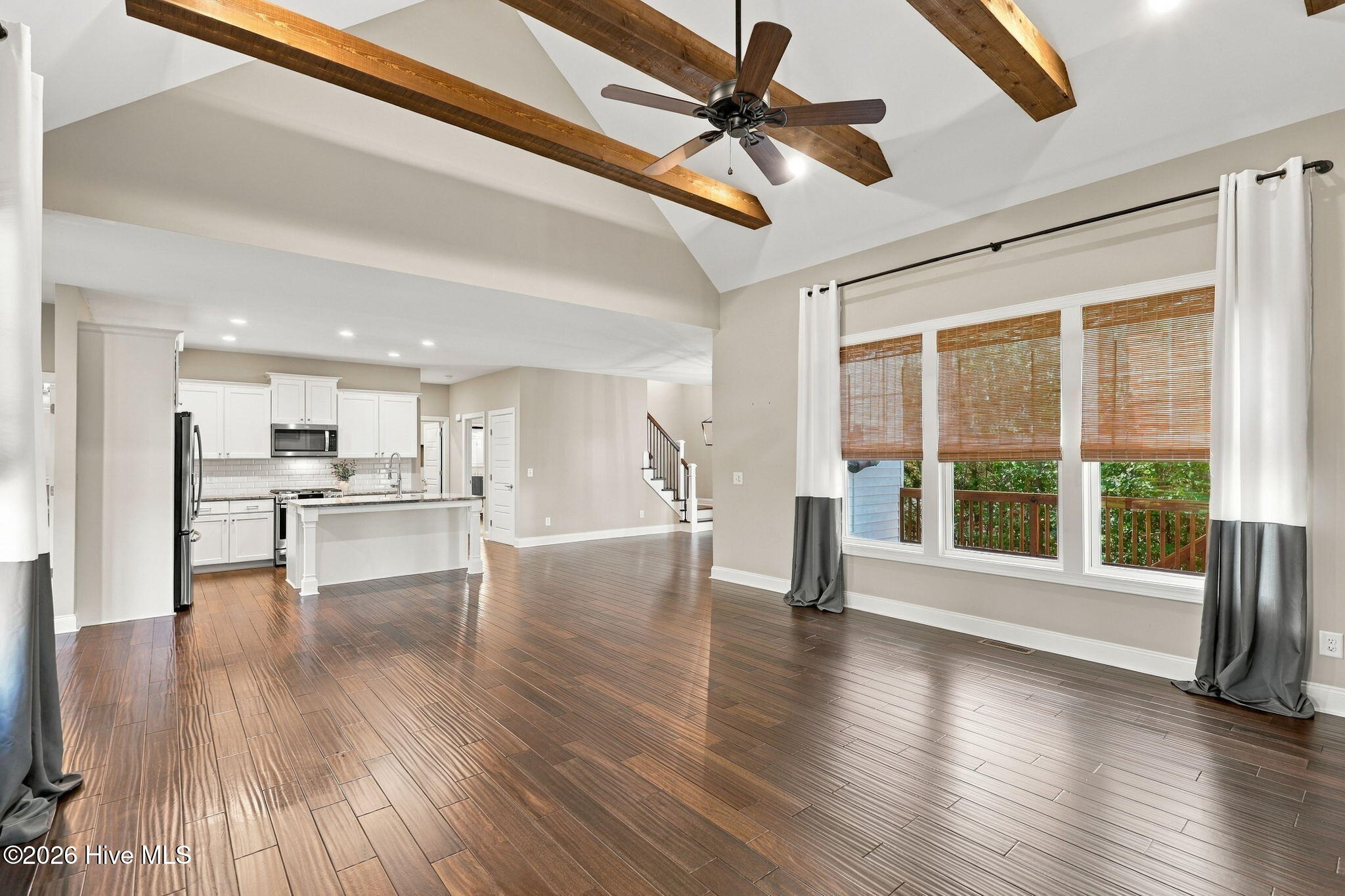28 Bedford Circle Property Photo 12